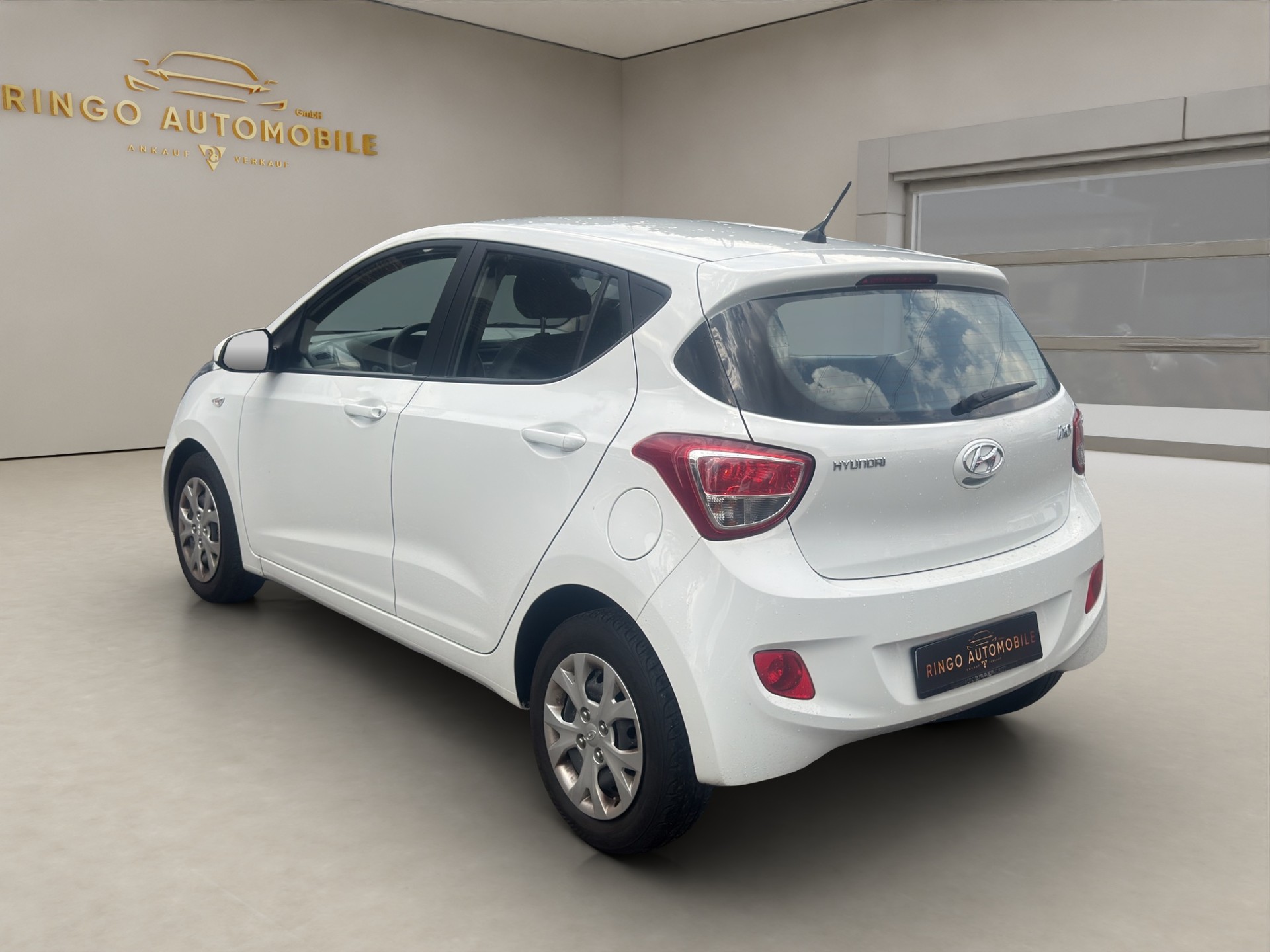 HYUNDAI i10 1.0 Pica-image-4