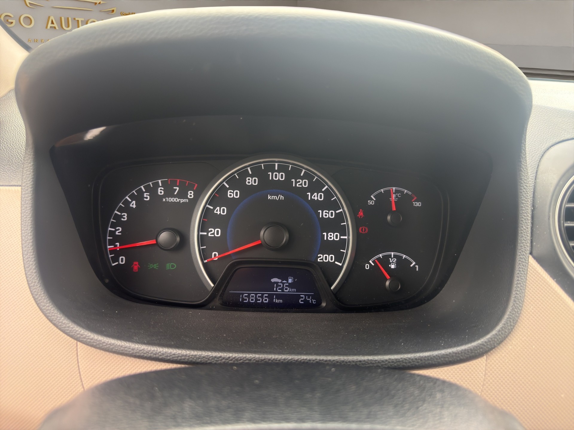 HYUNDAI i10 1.0 Pica-image-9