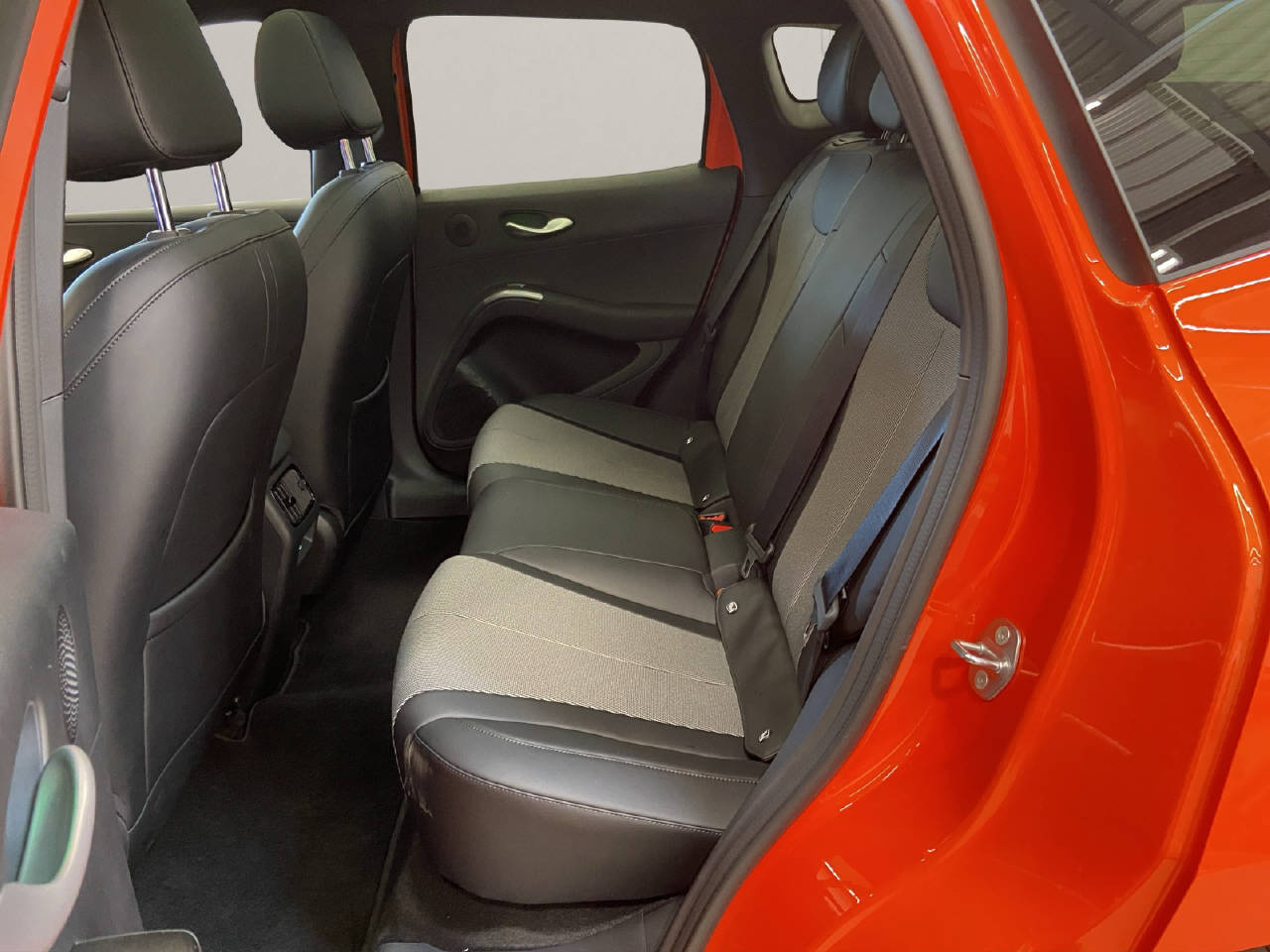 BYD Dolphin G DM-i Comfort-image-9