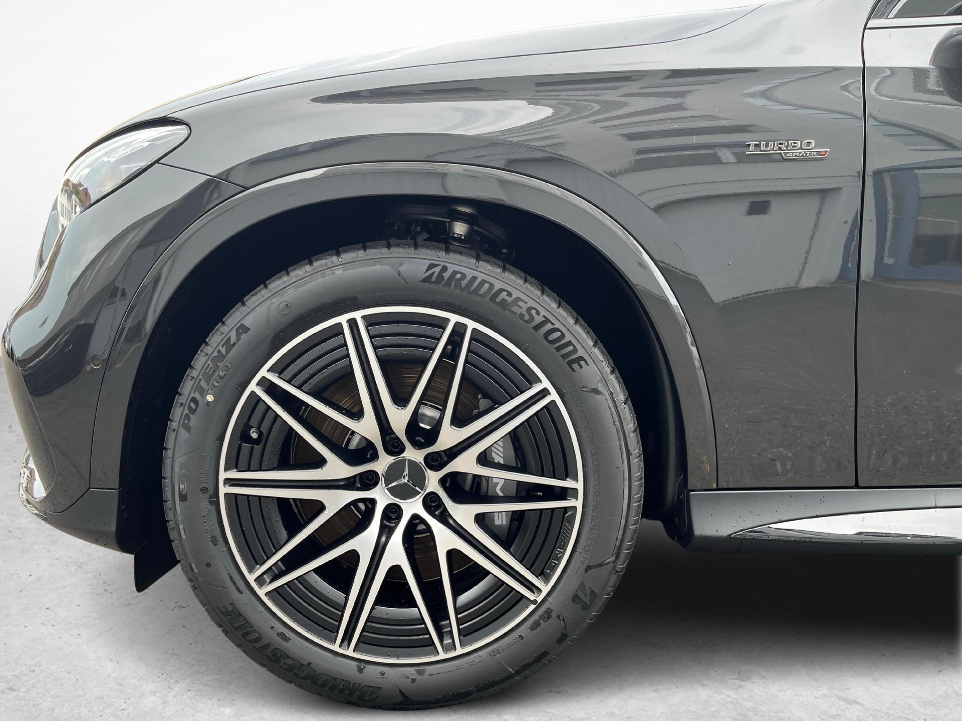 MERCEDES-BENZ AMG GLC 53 4MATIC+-image-13