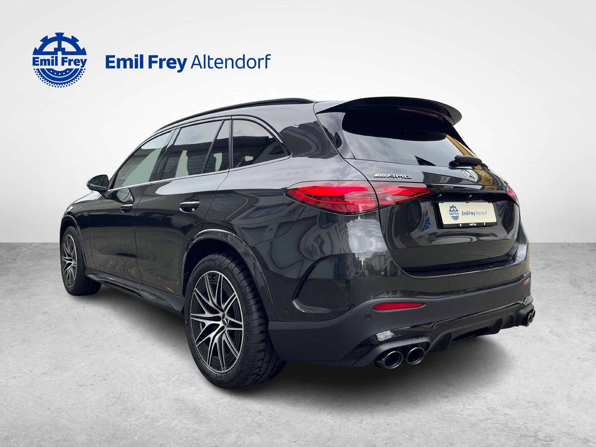 MERCEDES-BENZ AMG GLC 53 4MATIC+-showroom-element-2