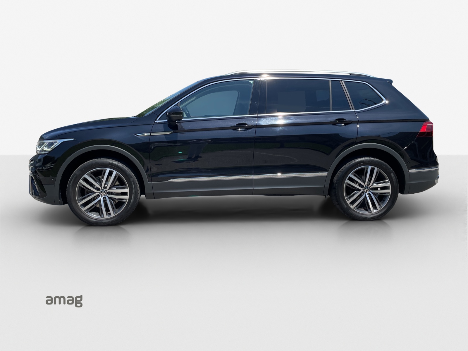 VW Tiguan Allspace 2.0TSI Elegance 4Motion DSG-image-1