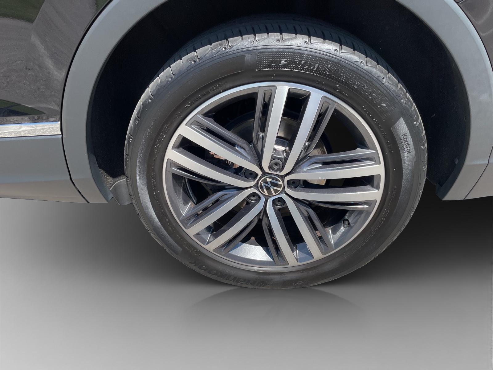VW Tiguan Allspace 2.0TSI Elegance 4Motion DSG-image-15