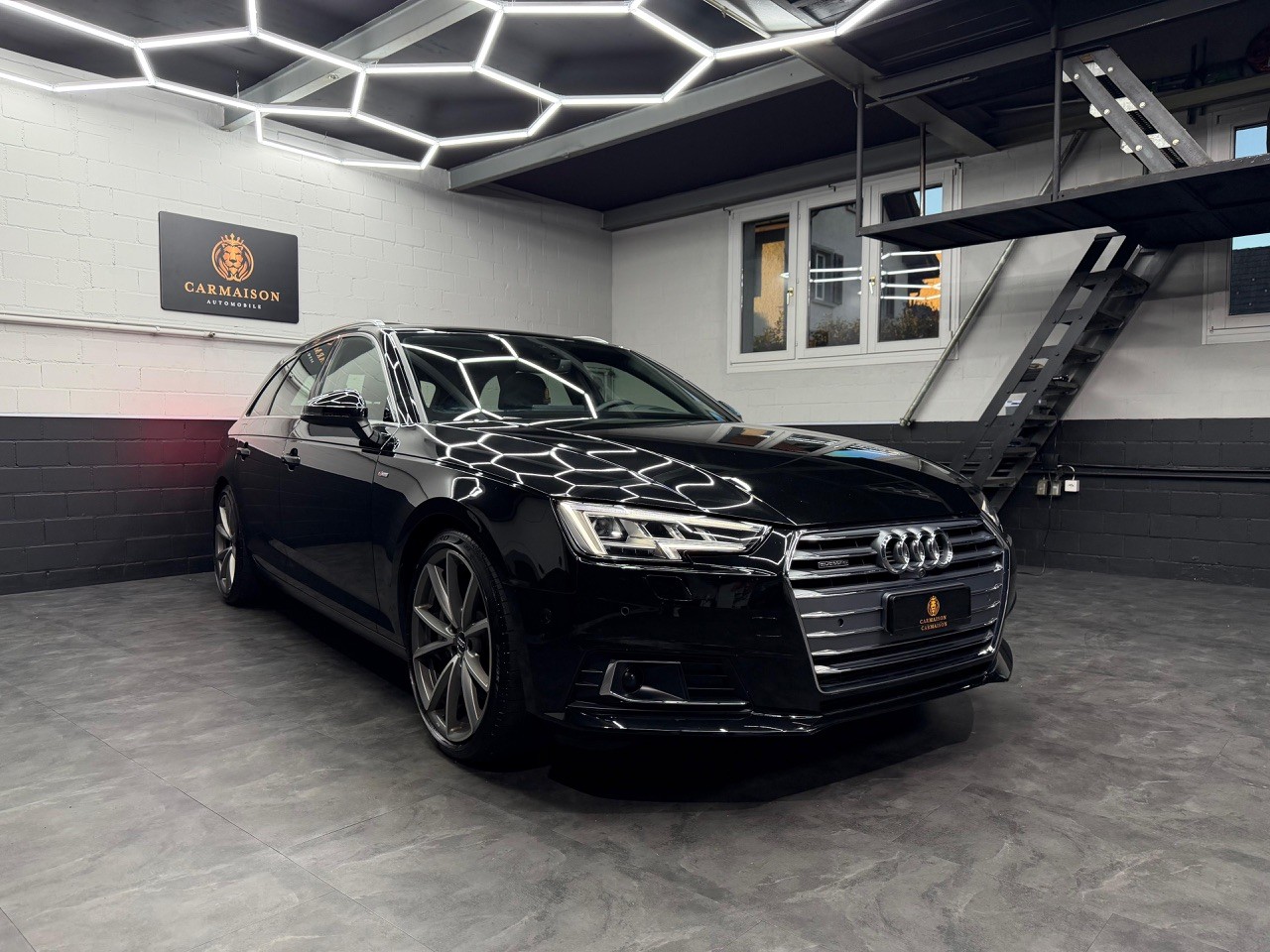 AUDI A4 Avant 3.0 TDI Sport S Line quattro | S-Line | 360° Kamera | Anhängerkupplung | Schiebedach