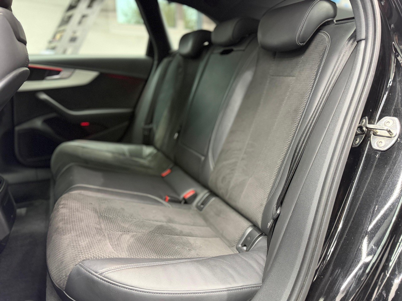 AUDI A4 Avant 3.0 TDI Sport S Line quattro | S-Line | 360° Kamera | Anhängerkupplung | Schiebedach-image-21