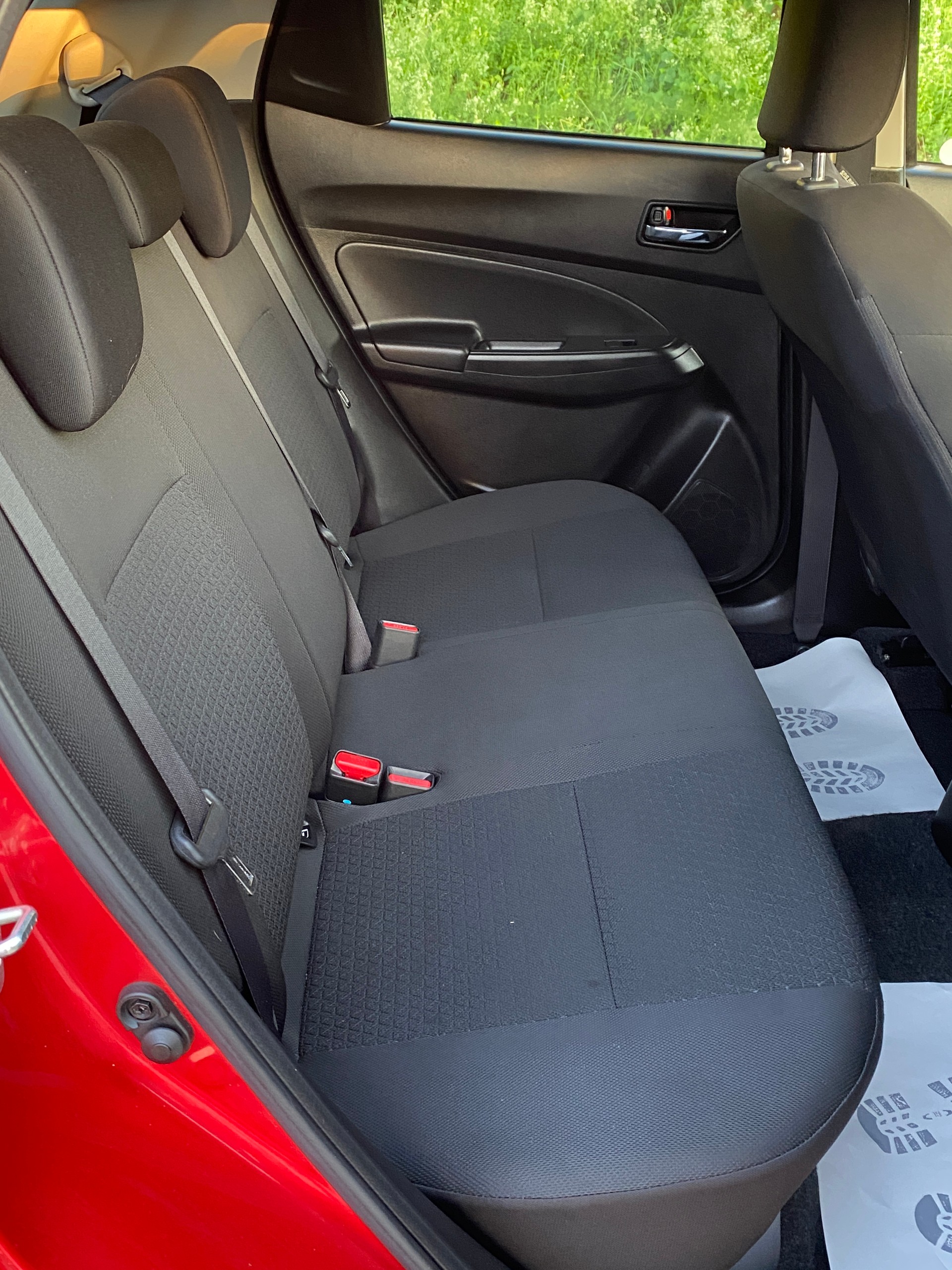 SUZUKI Swift 1.2 Compact Piz Sulei Top 4x4 Hybrid-image-5