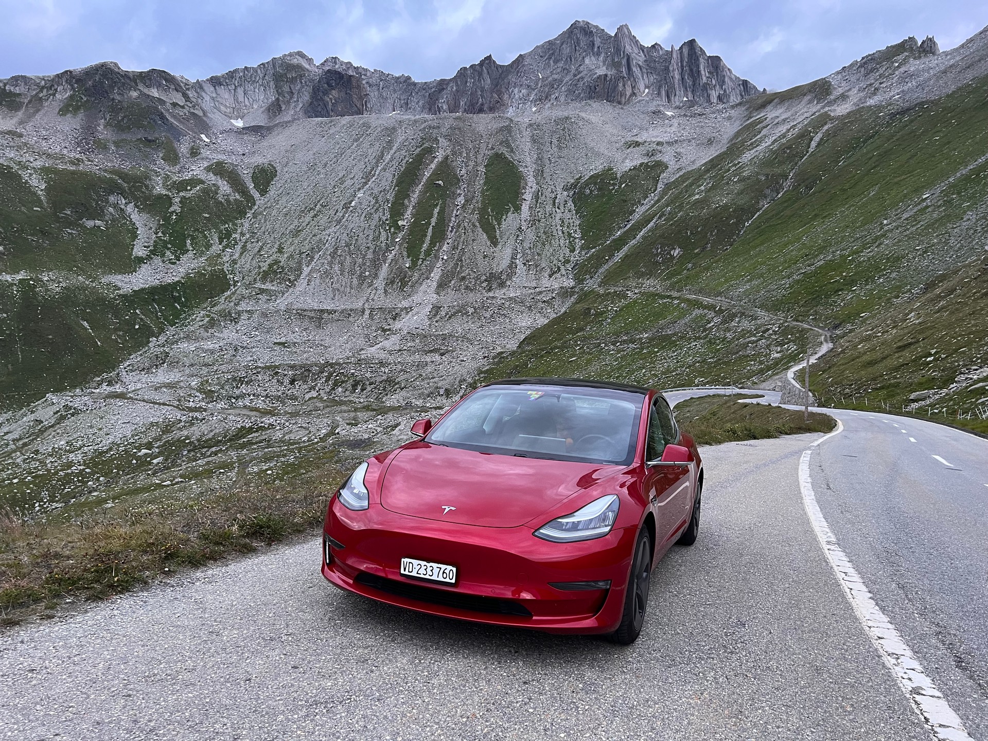TESLA Long Range All-Wheel Drive-image-0