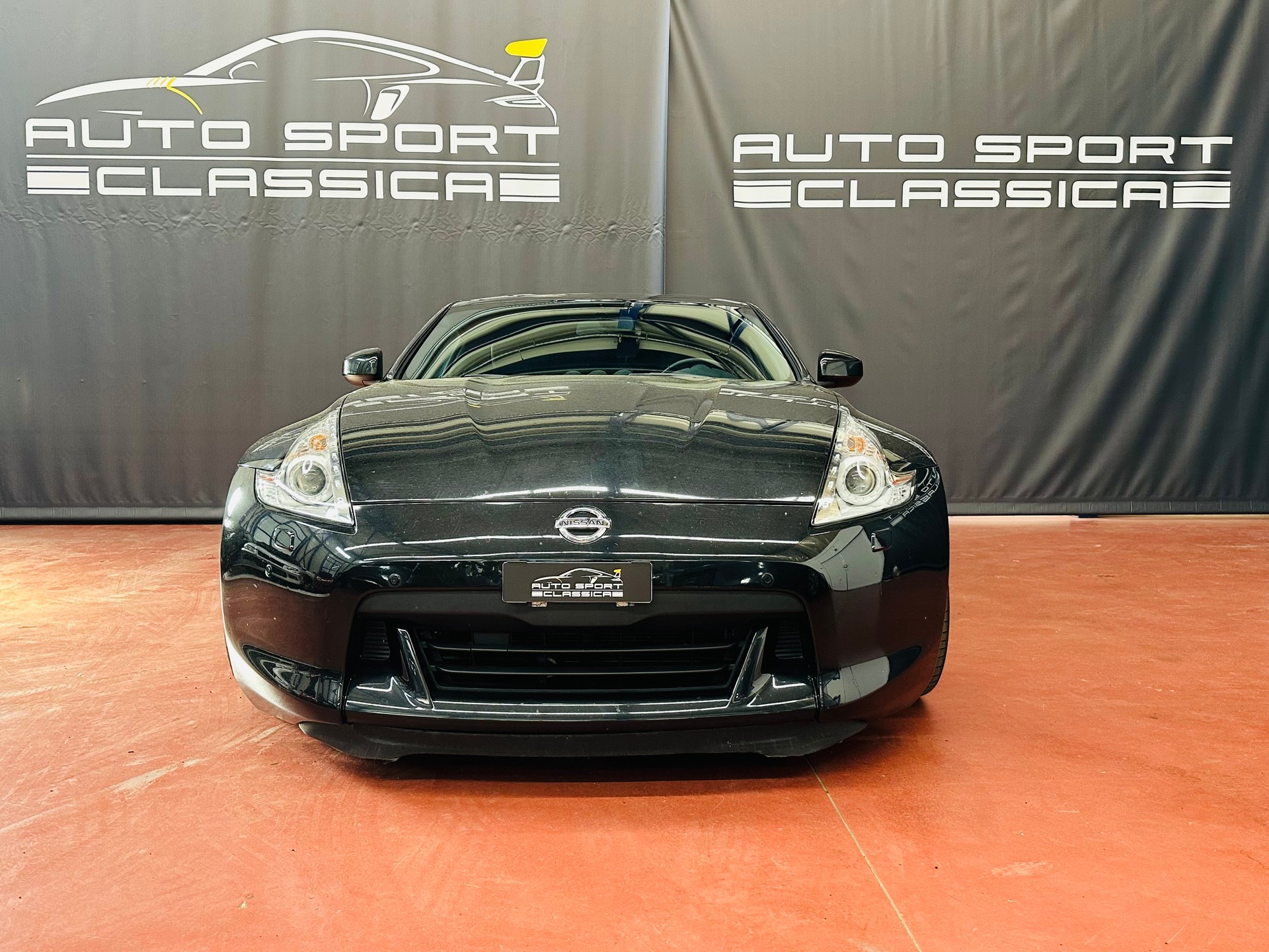 NISSAN 370 Z Pack Automatic Invidia-image-7