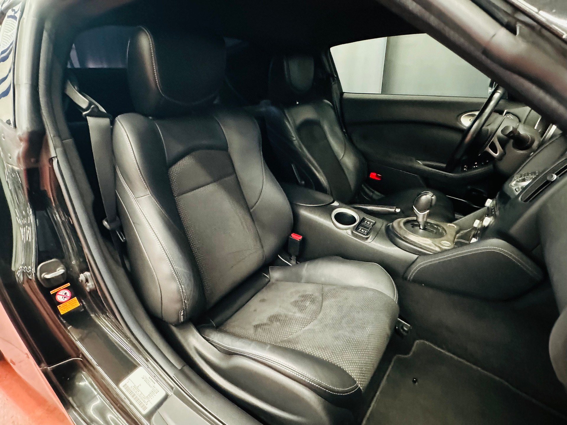 NISSAN 370 Z Pack Automatic Invidia-image-11