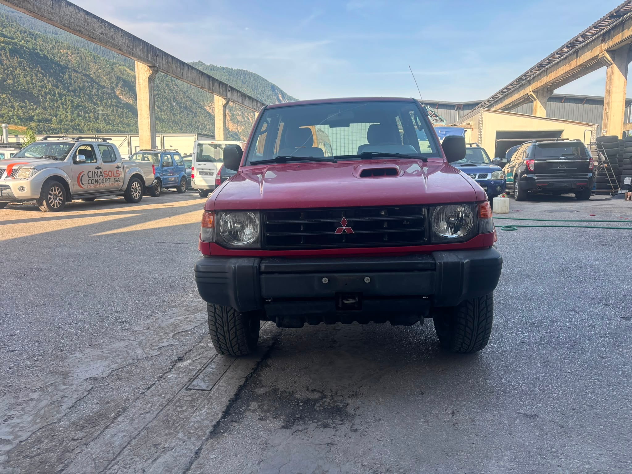Car photo