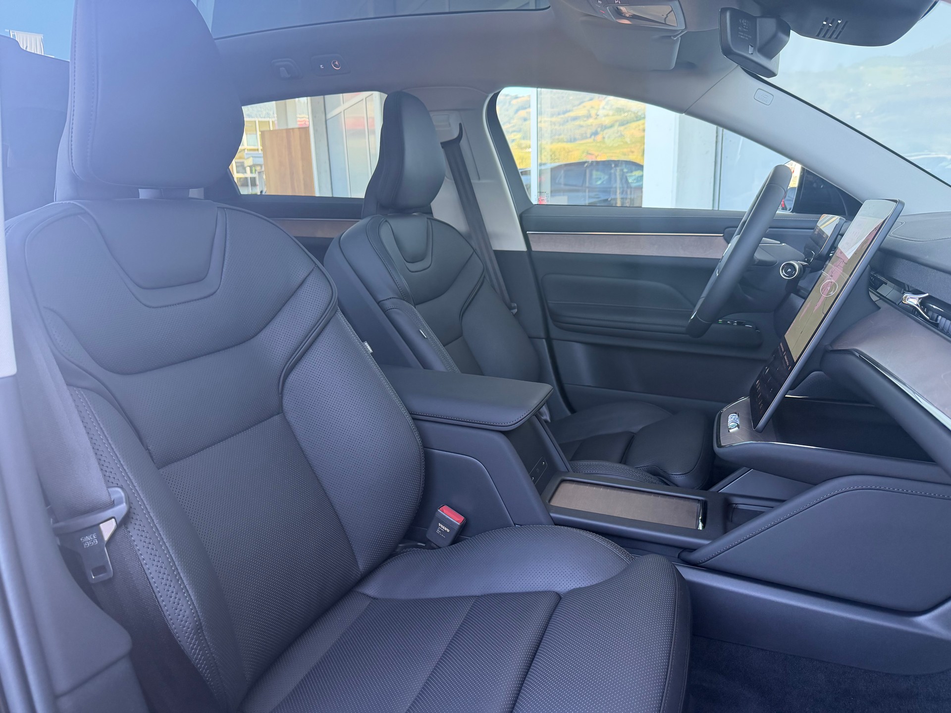 VOLVO ES90 Single 88 kWh Ultra-image-3
