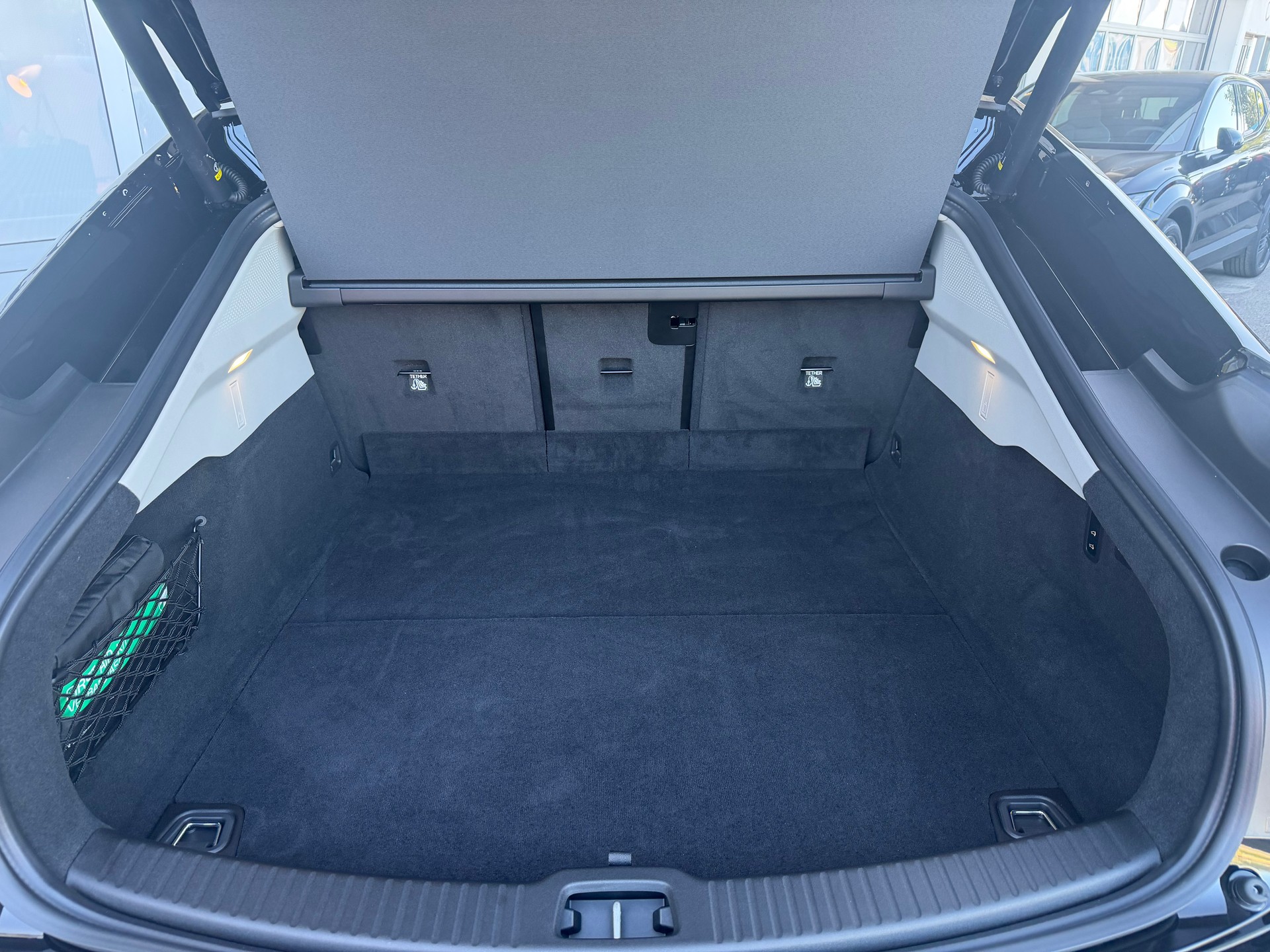 VOLVO ES90 Single 88 kWh Ultra-image-22