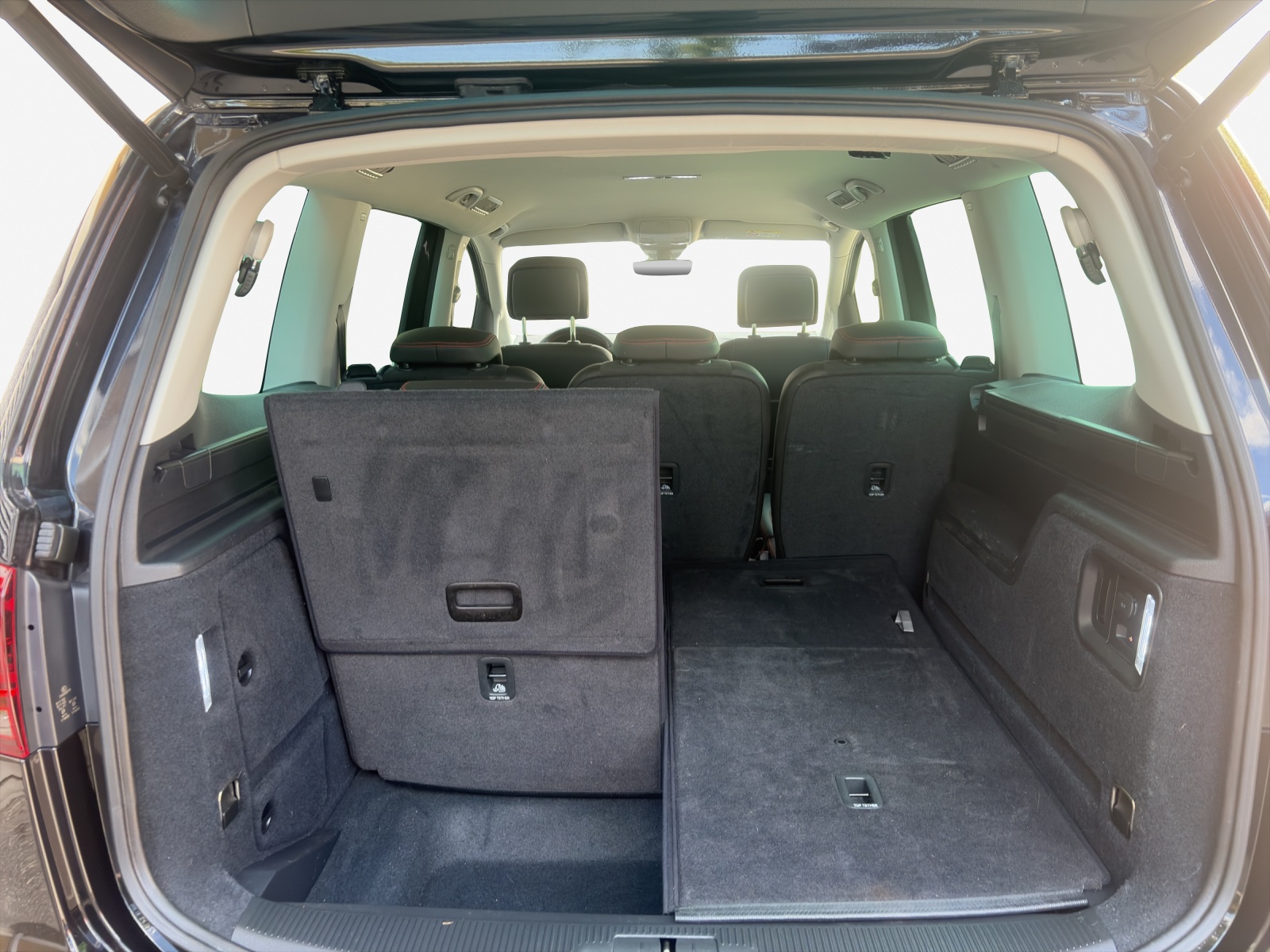 SEAT Alhambra 1.4 TSI DSG Hola FR-image-12