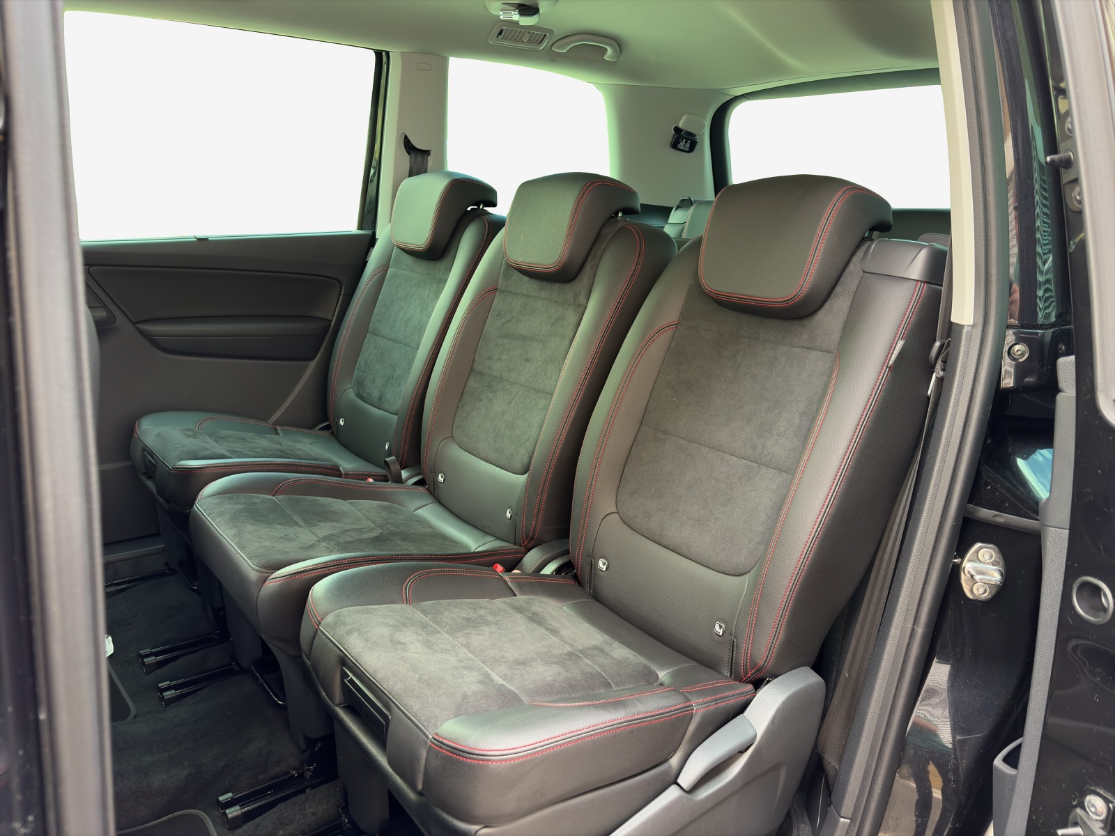 SEAT Alhambra 1.4 TSI DSG Hola FR-image-11