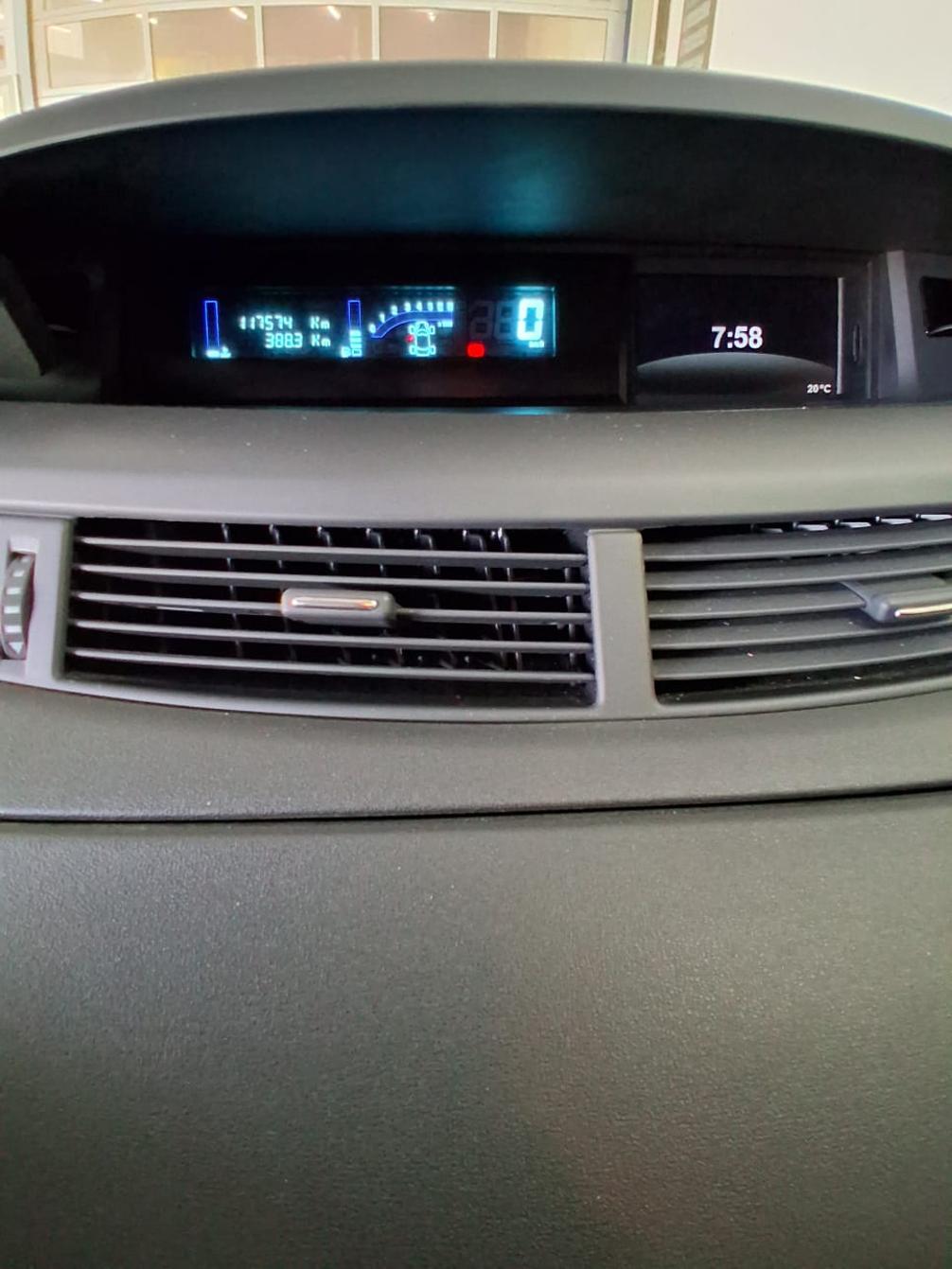 RENAULT Espace 2.0 Turbo Initiale-image-16