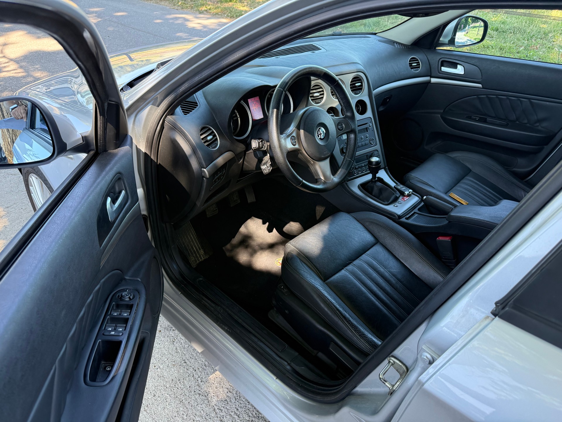 ALFA ROMEO 159 Sportwagon 1.8 TBi-image-9