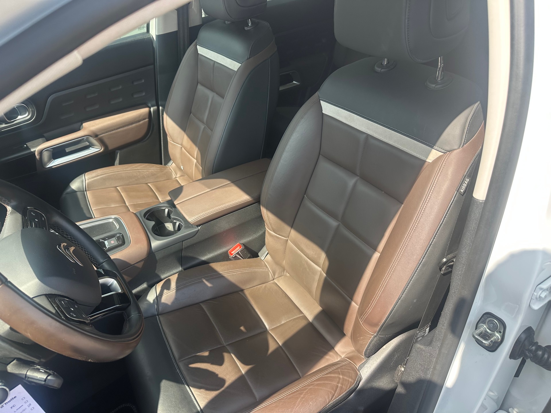 CITROEN C5 Aircross 1.6i PureTech Shine EAT8-image-12