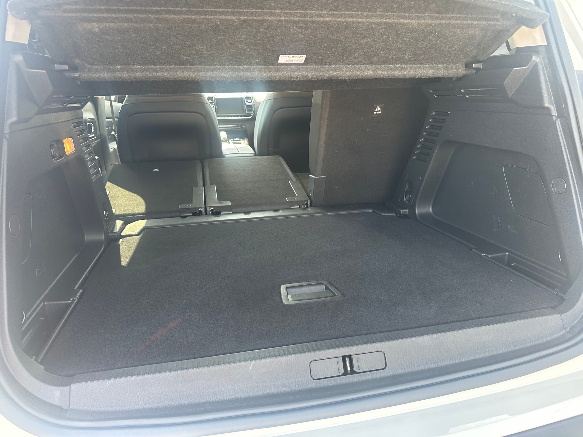 CITROEN C5 Aircross 1.6i PureTech Shine EAT8-image-10