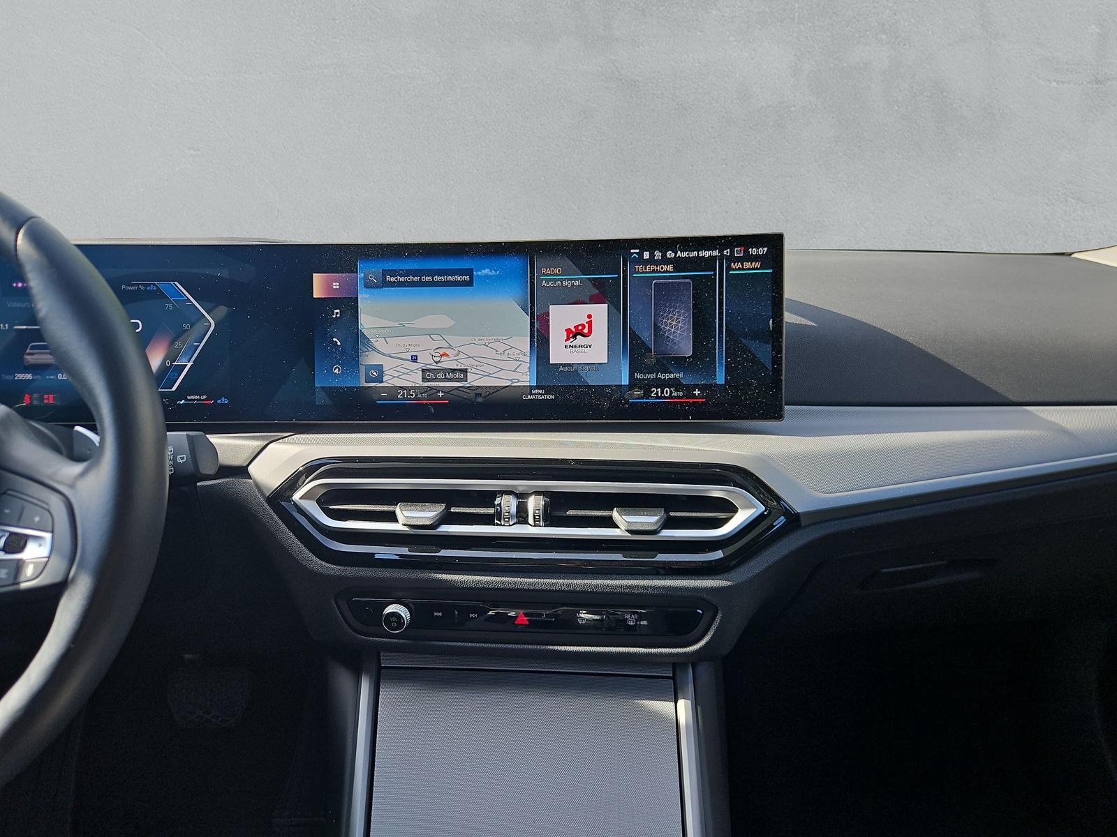 BMW 320d Touring xDrive G21 (CH) AHK-image-17