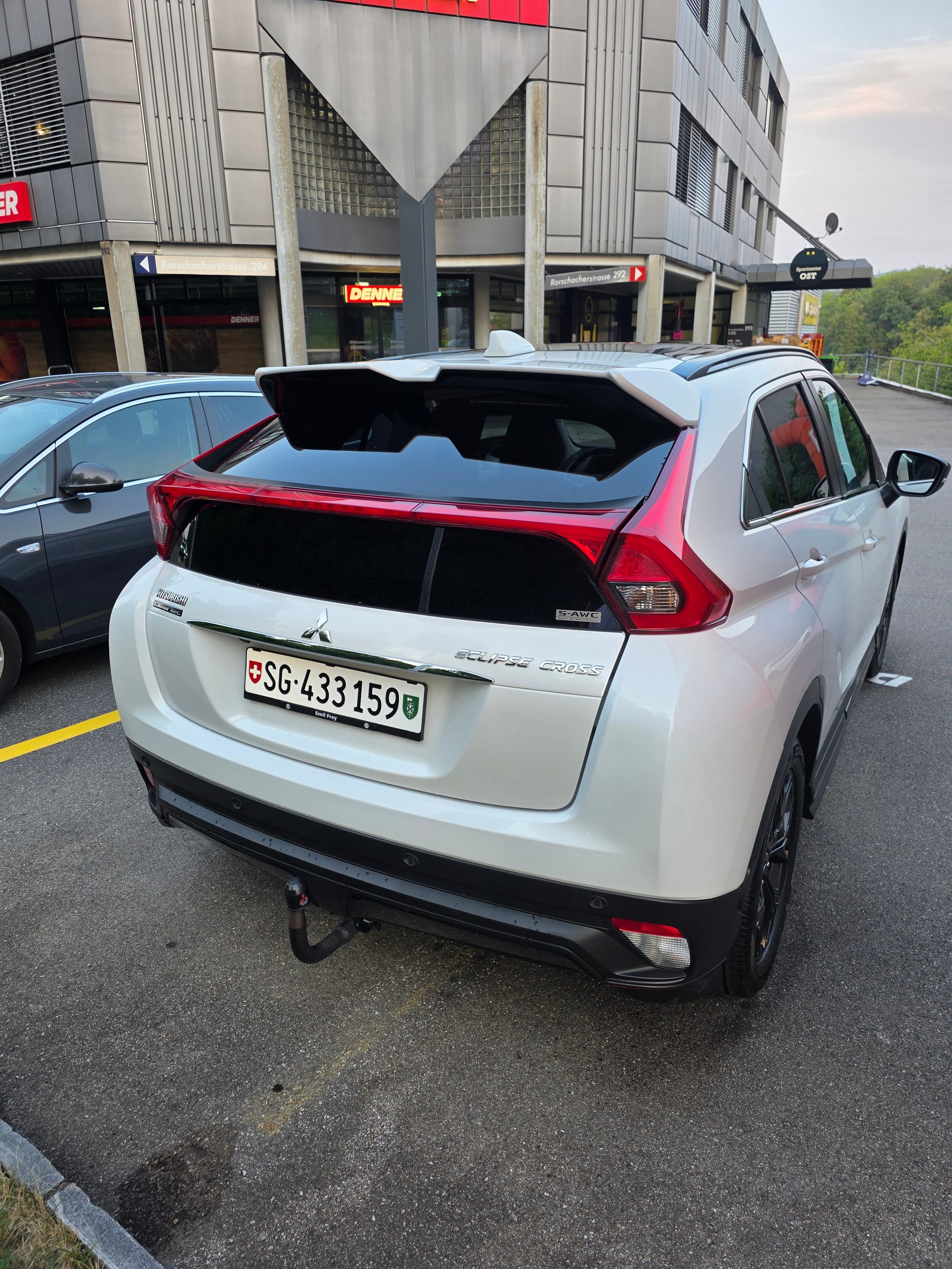 MITSUBISHI Eclipse Cross 1.5 T-Mivec Diamond Swiss 4WD CVT-image-6