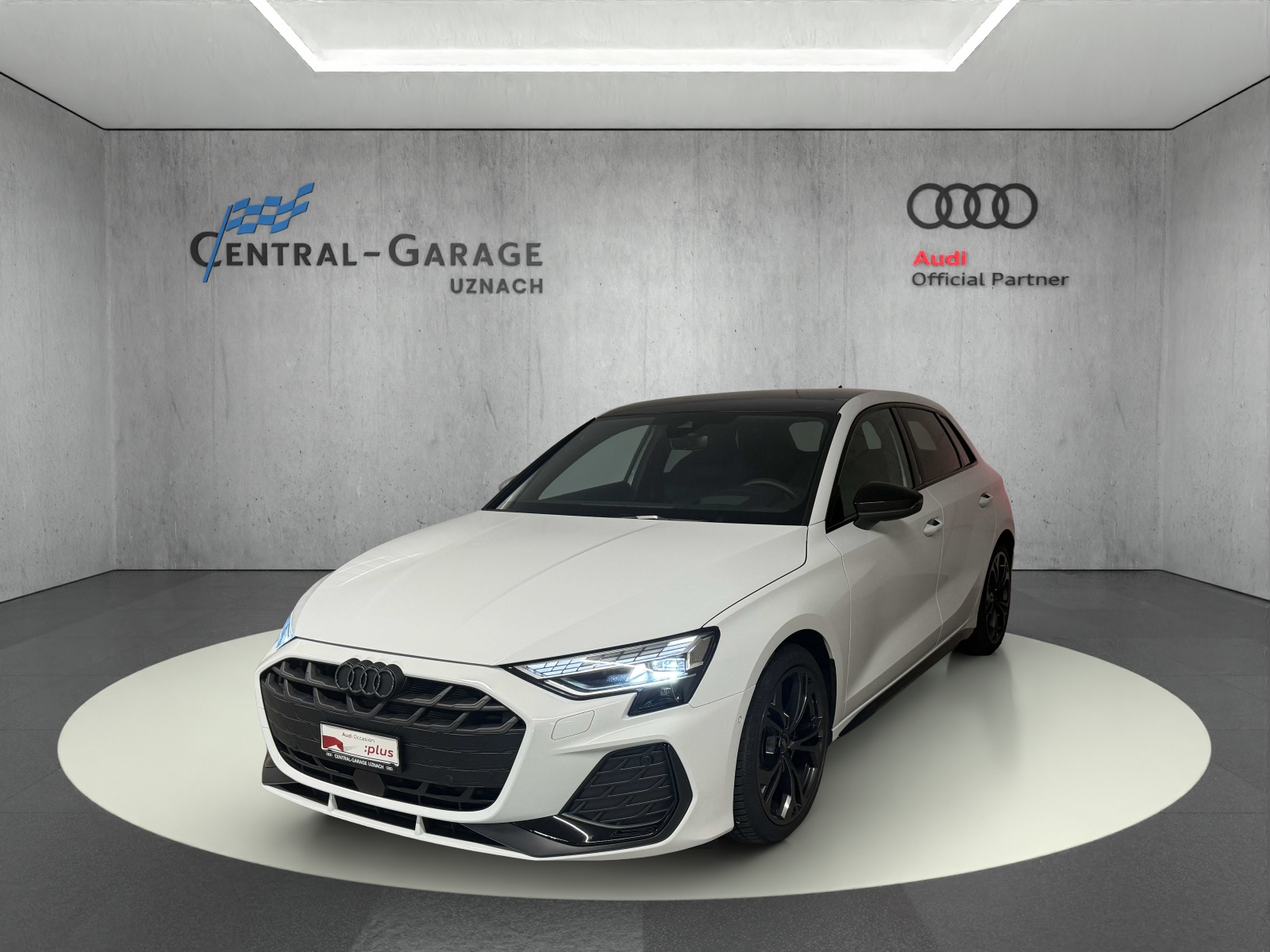 AUDI A3 Sportback 35 TFSI S line Attraction S-tronic-image-0