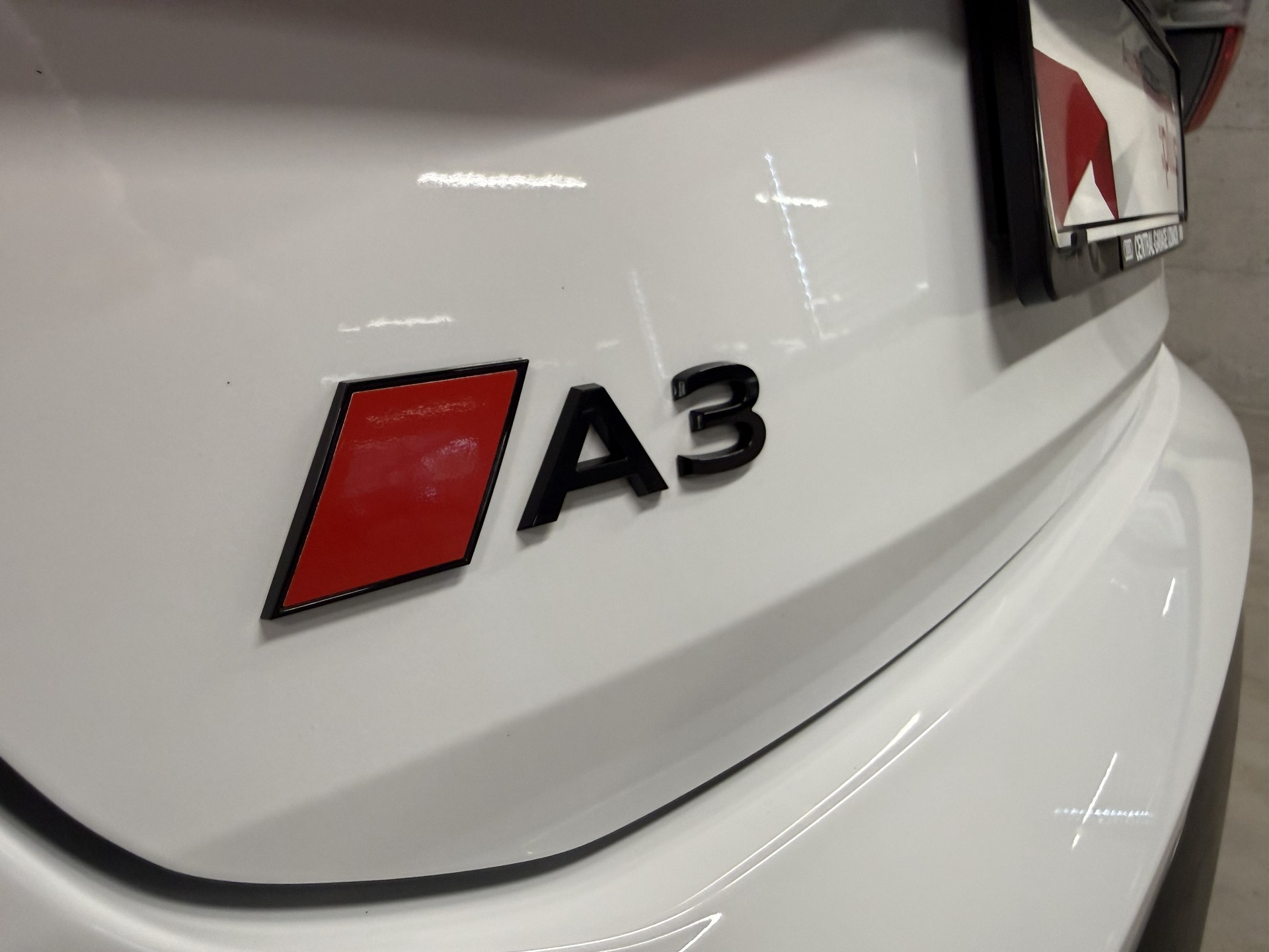 AUDI A3 Sportback 35 TFSI S line Attraction S-tronic-image-12