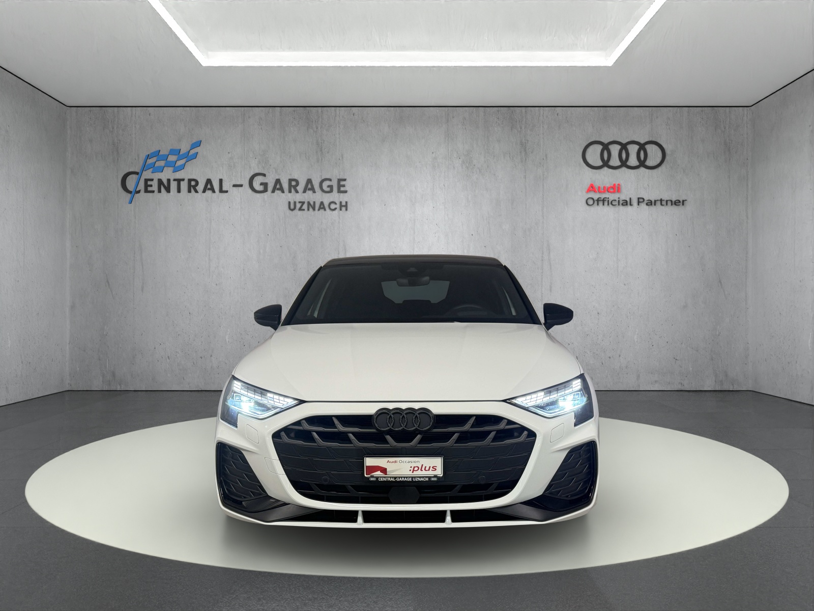 AUDI A3 Sportback 35 TFSI S line Attraction S-tronic-image-1