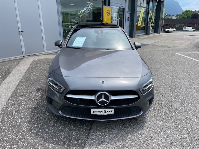 MERCEDES-BENZ A 220 Style 7G-DCT 4Matic-image-1
