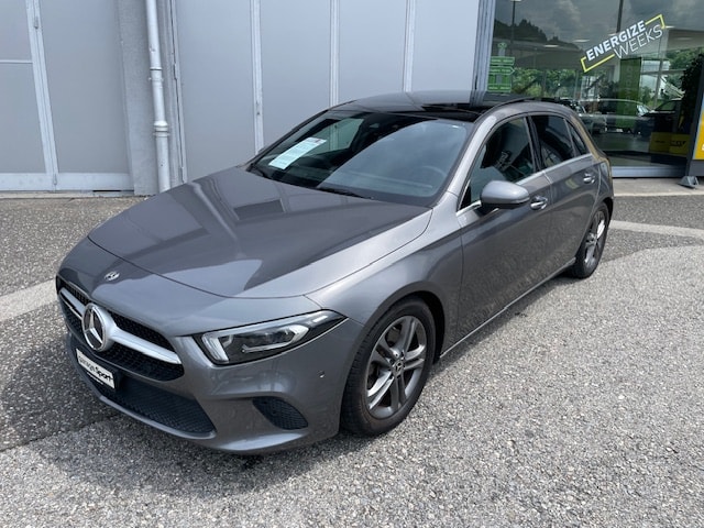 MERCEDES-BENZ A 220 Style 7G-DCT 4Matic-image-2