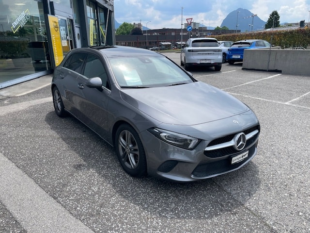 MERCEDES-BENZ A 220 Style 7G-DCT 4Matic-image-0