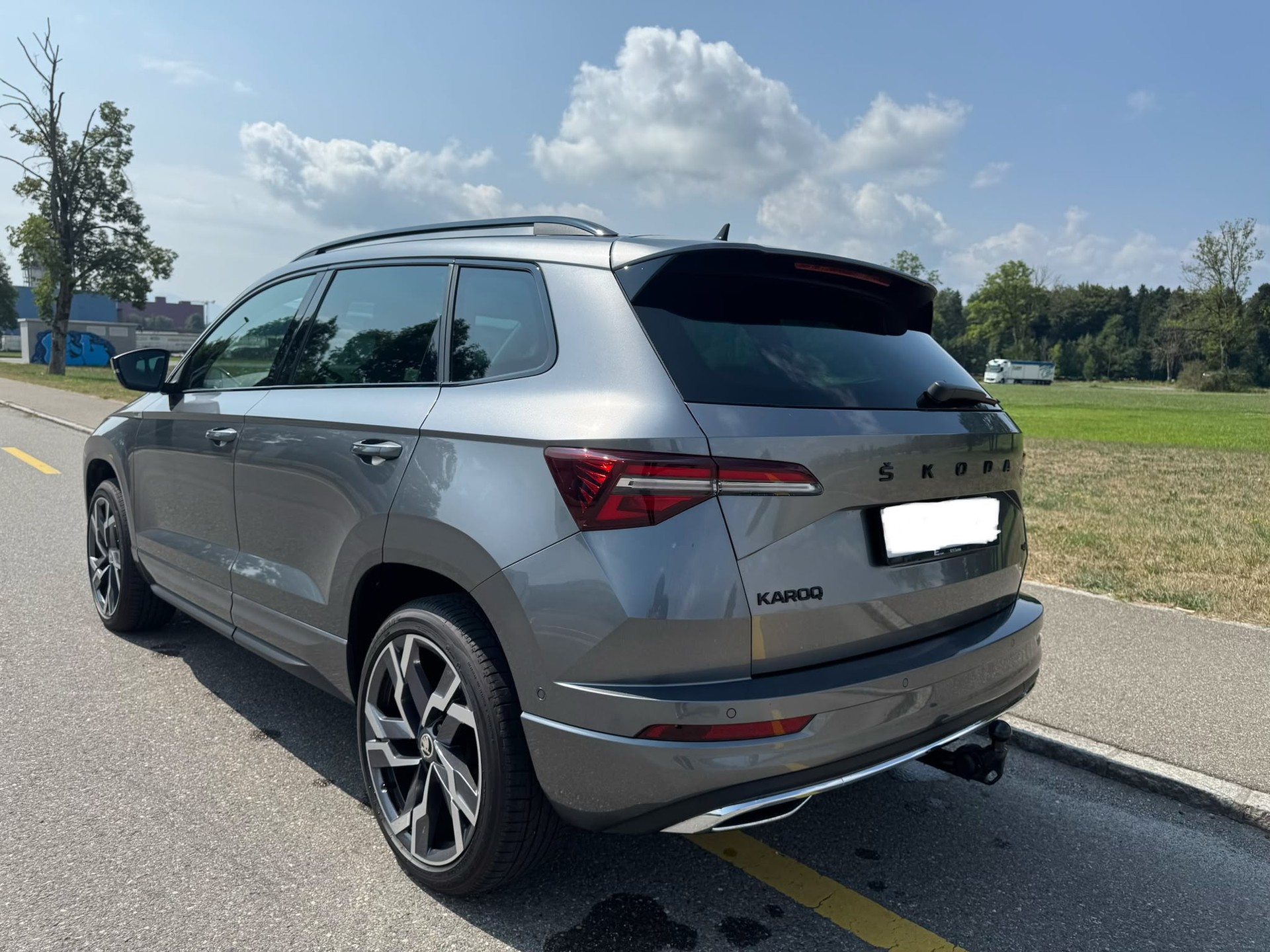 SKODA Karoq 2.0 TSI SportLine 4x4 DSG-image-2