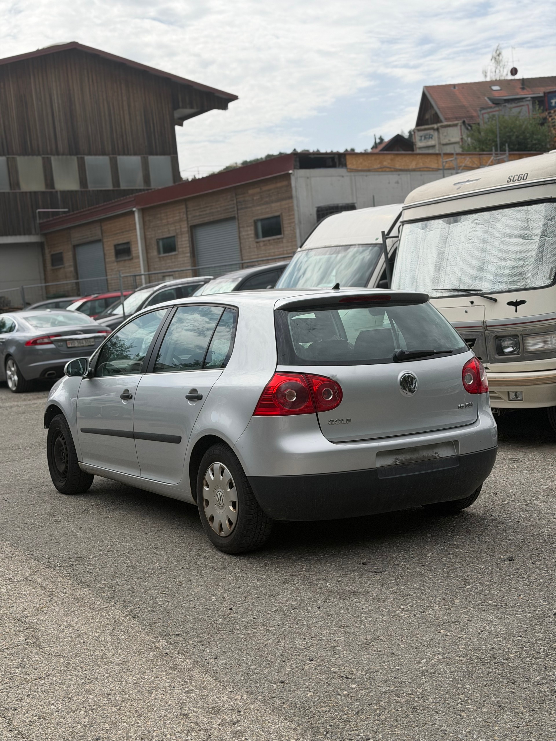 VW Golf 1.6 FSI Comfortline-image-0