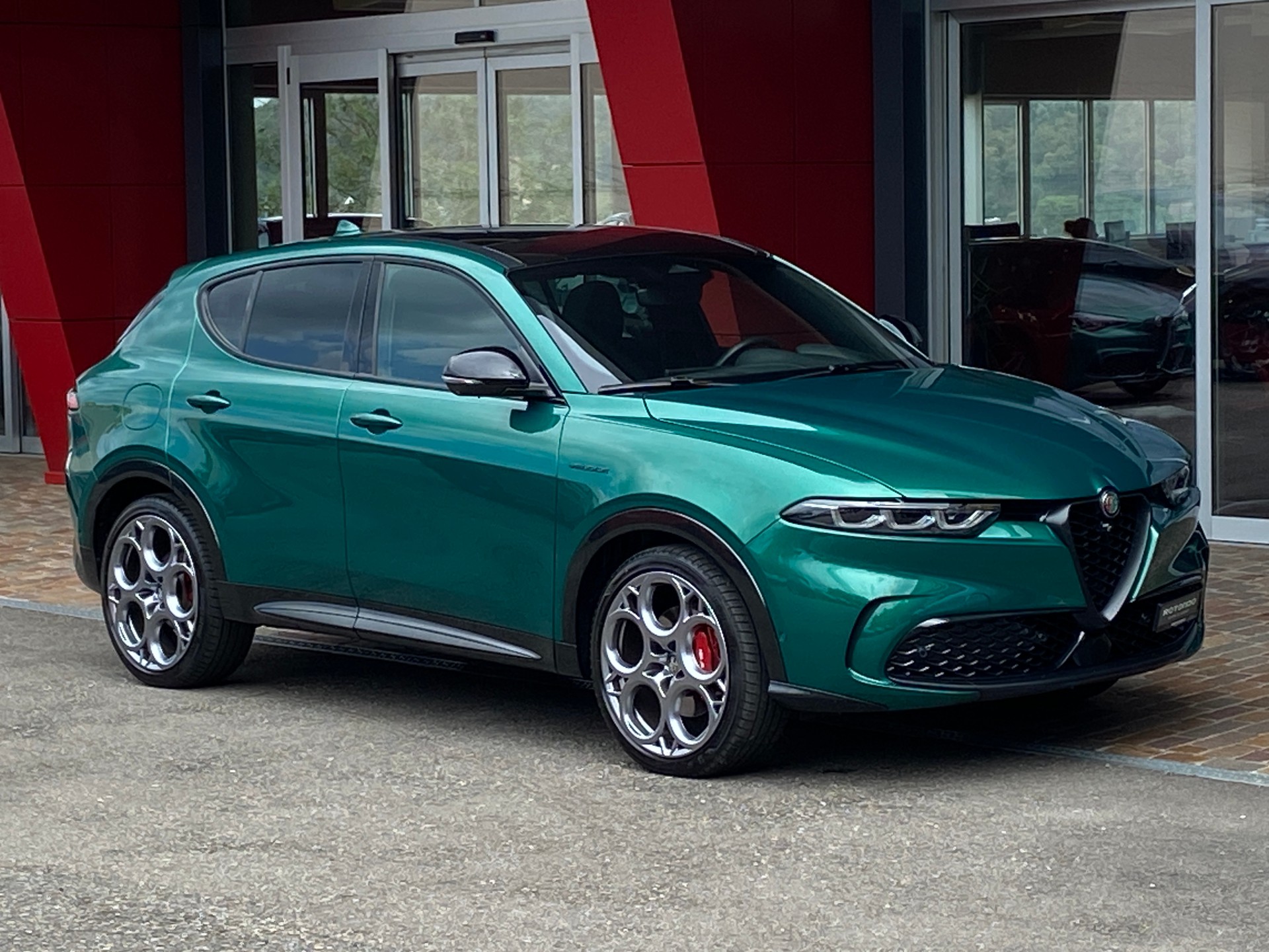 ALFA ROMEO Tonale 1.5 48V Hybrid Veloce Pack Premium Sky-image-16