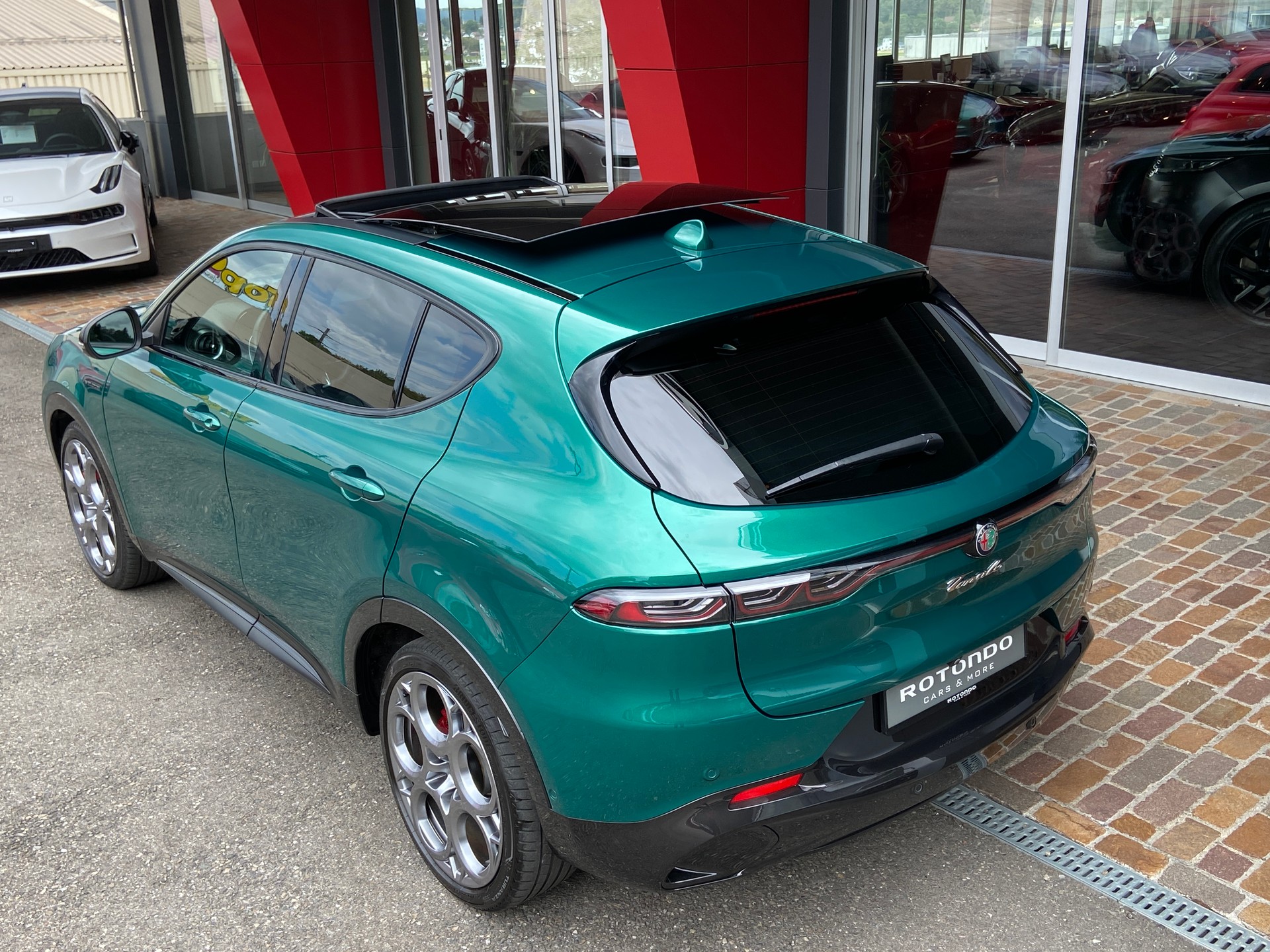 ALFA ROMEO Tonale 1.5 48V Hybrid Veloce Pack Premium Sky-image-18