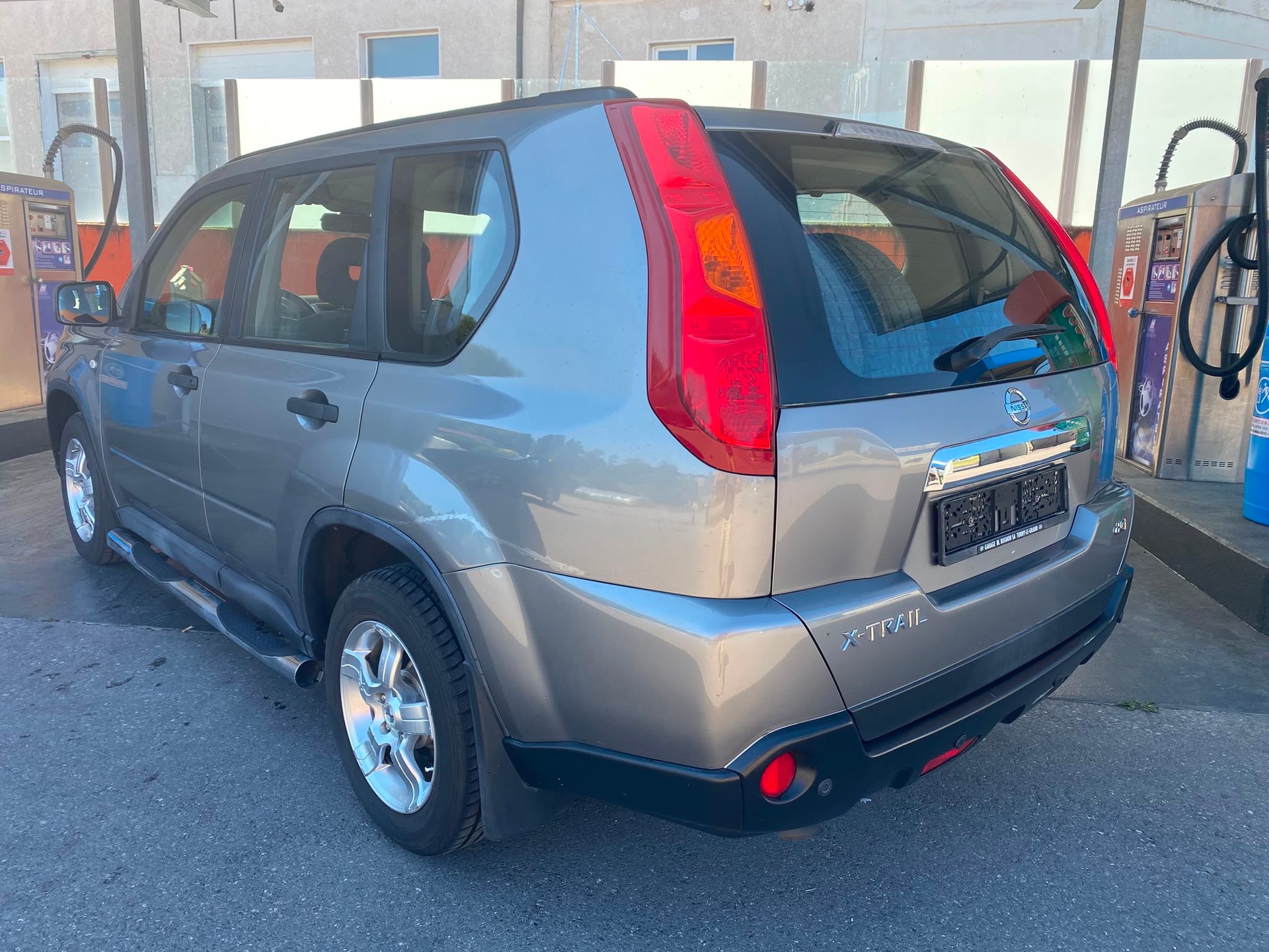 NISSAN X-Trail 2.0 dCi 16V LE automatique-image-7