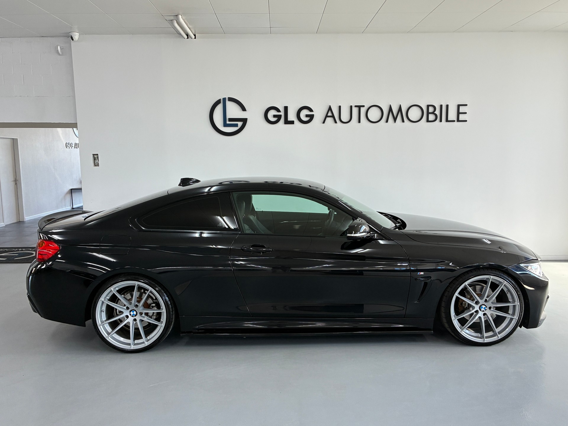 BMW 420d Coupé M Sport Line Steptronic-image-10