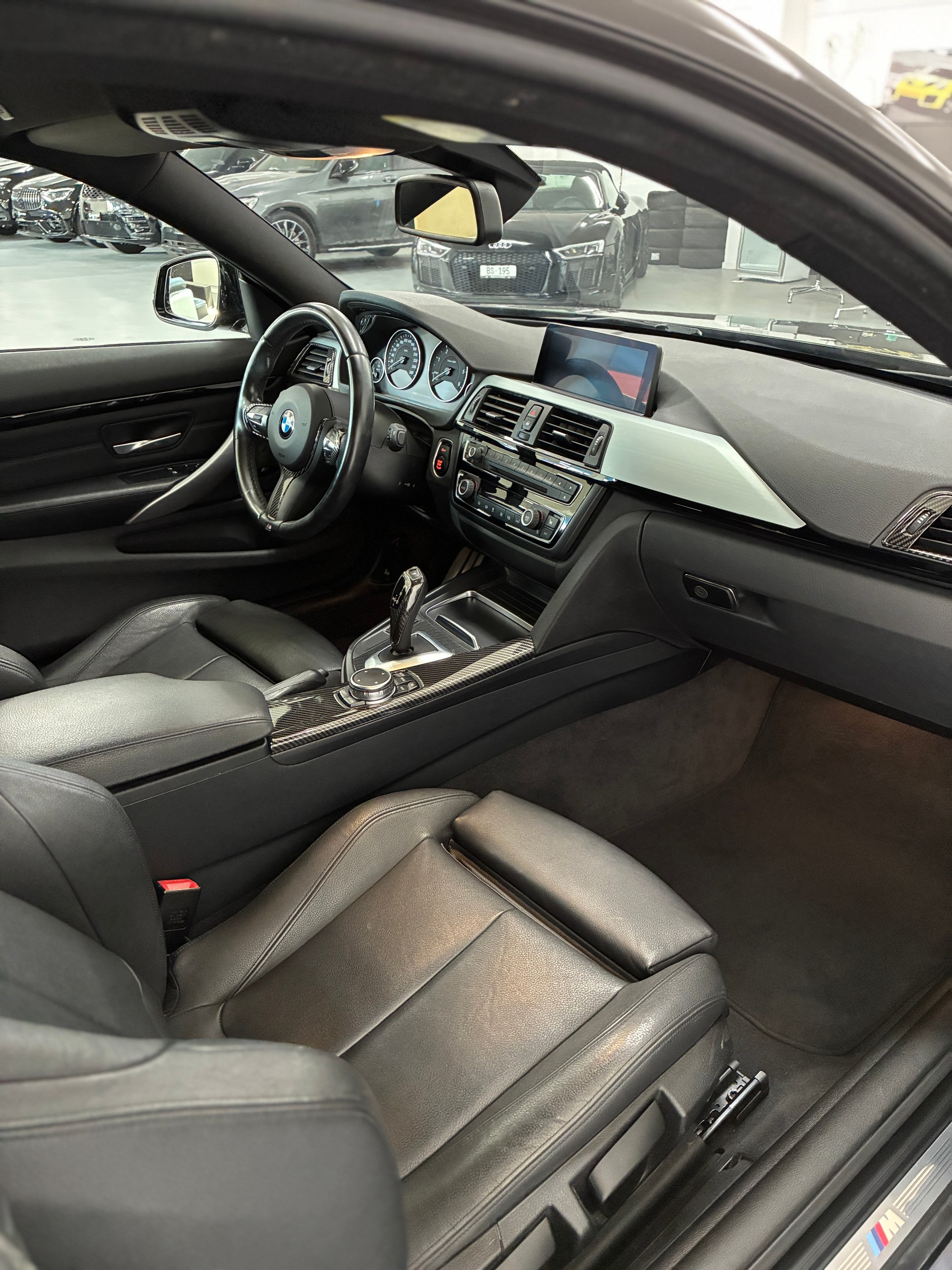 BMW 420d Coupé M Sport Line Steptronic-image-5