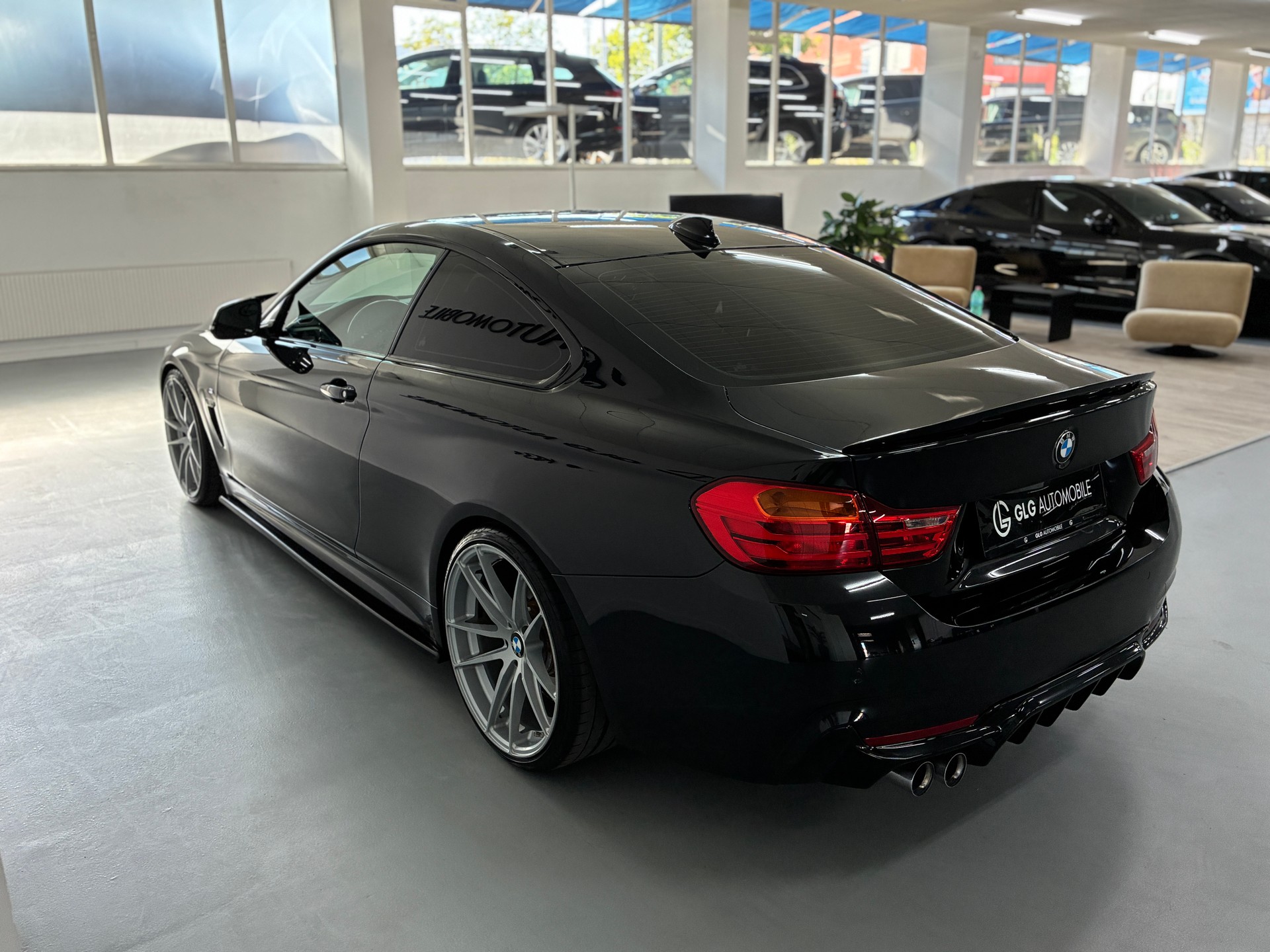 BMW 420d Coupé M Sport Line Steptronic-image-11