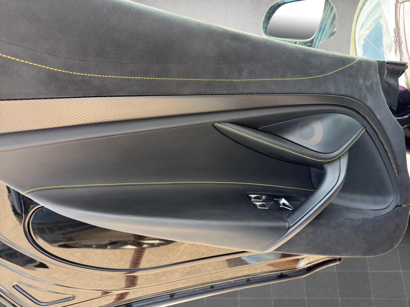 McLAREN 720S Spider Performance 4.0 V8 SSG-image-13