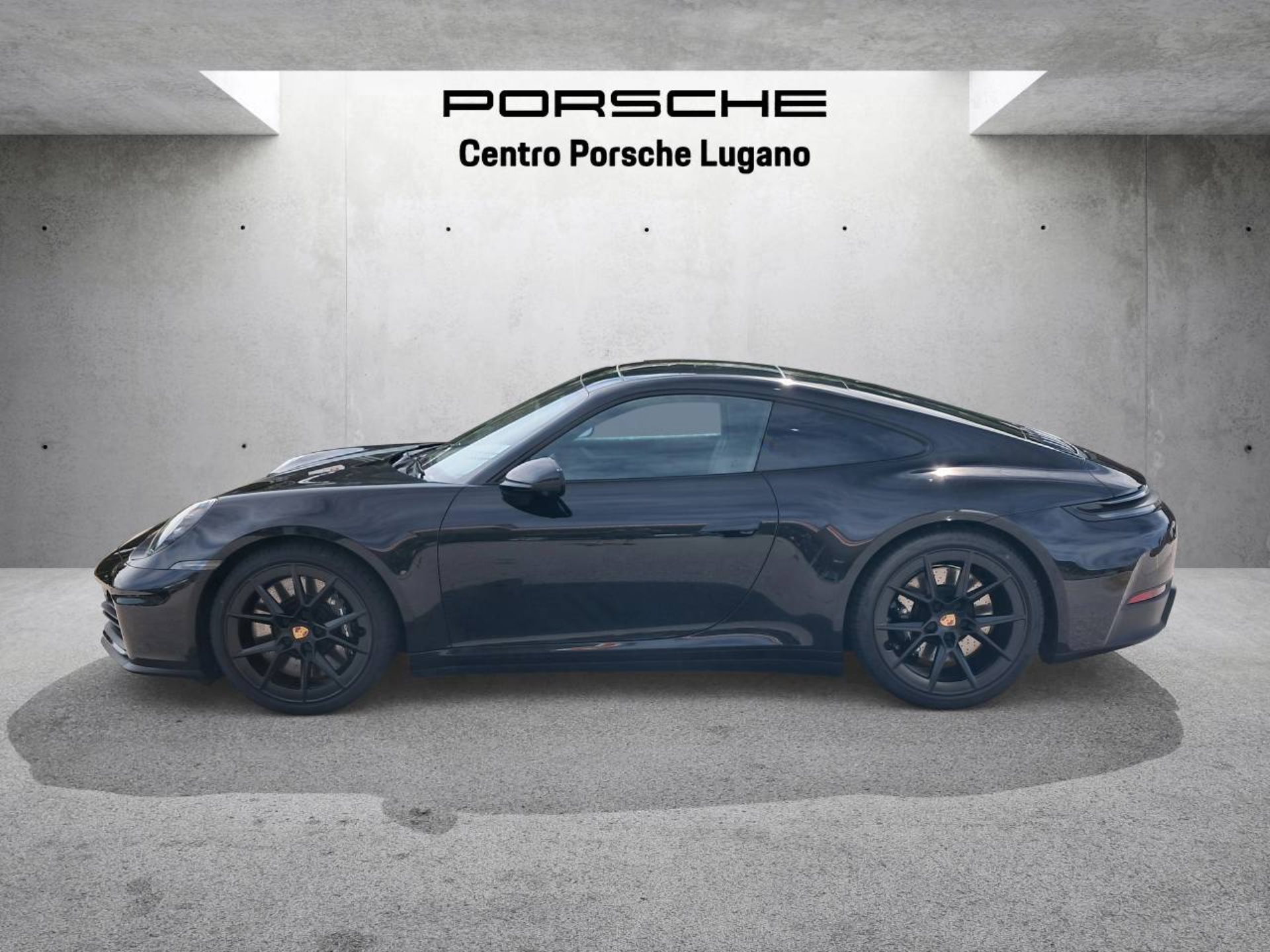 PORSCHE 911 Carrera 4S-showroom-element-1