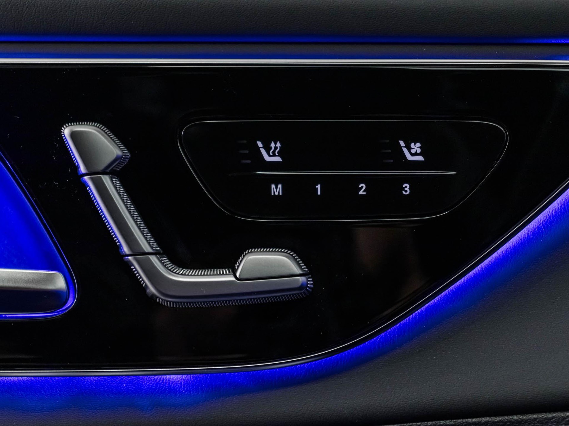 MERCEDES-BENZ GLC 53 AMG 4MATIC+-image-12