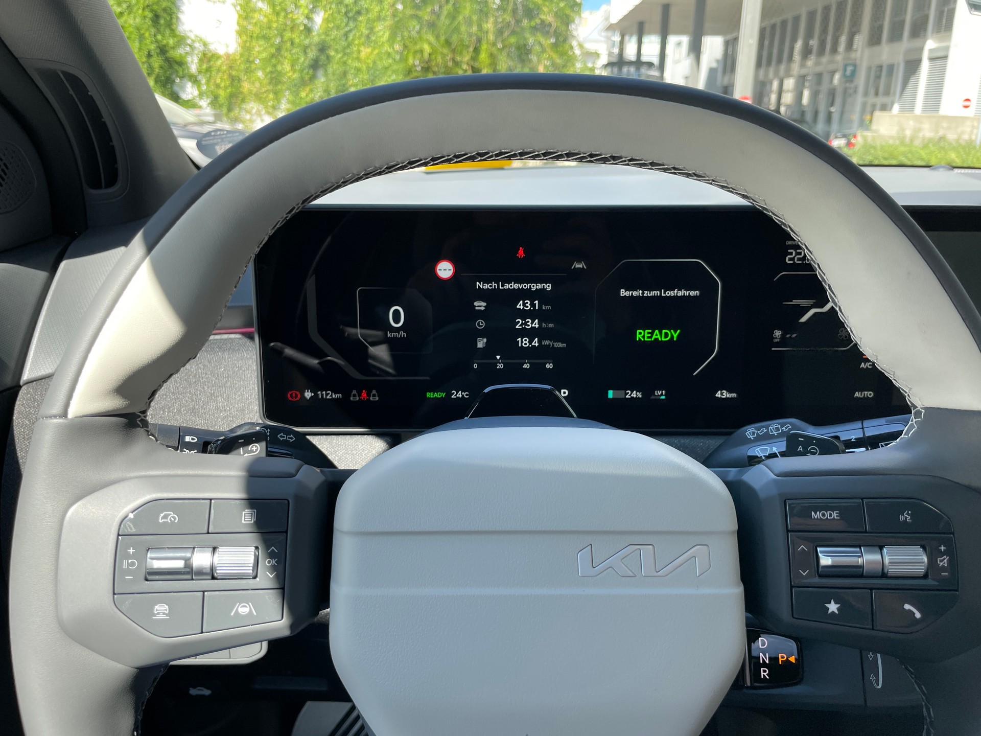 KIA EV3 81,4 kWh GT-Line mit GT-Line Pack, Panoramadach und AHK-image-20