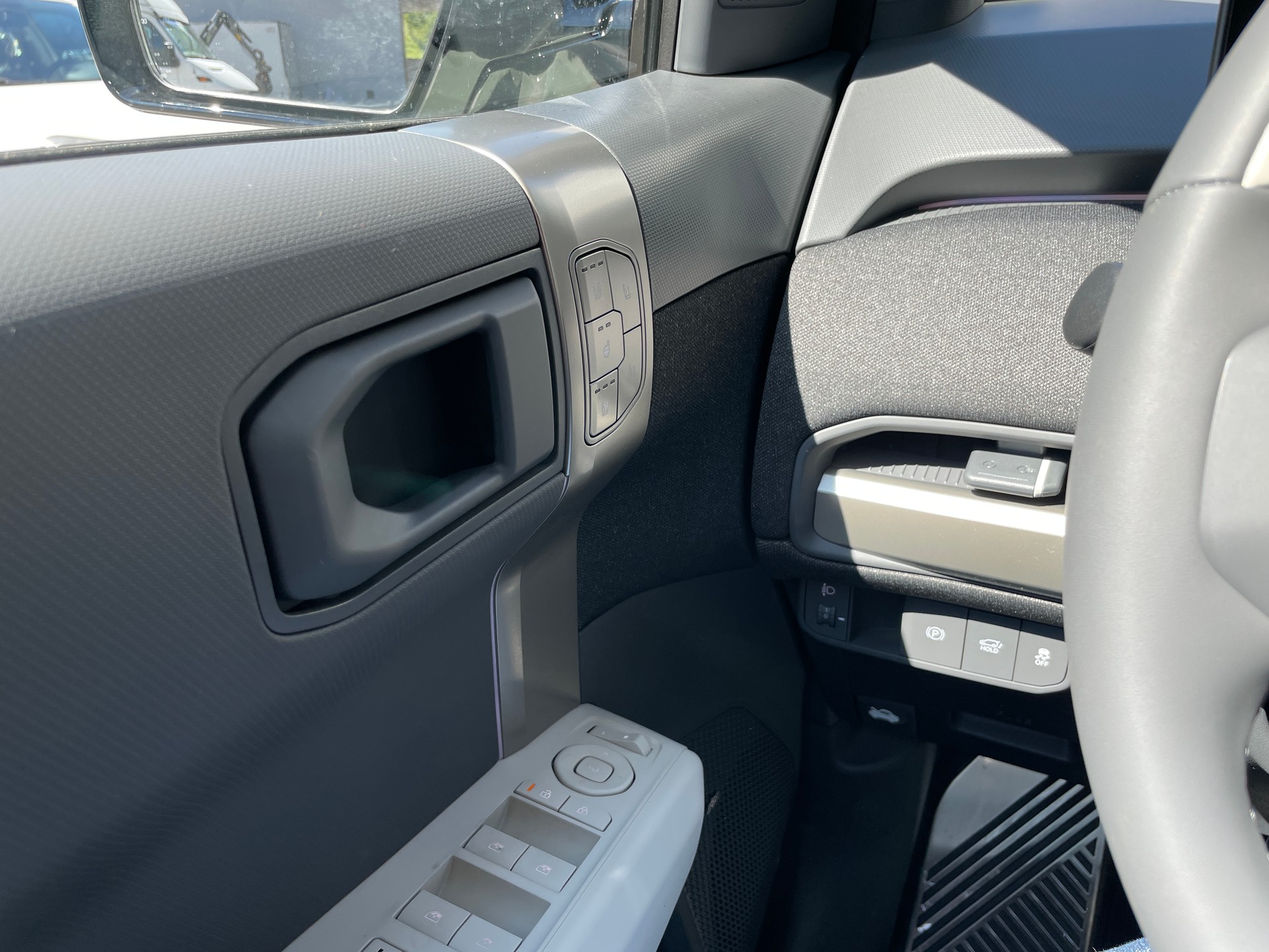 KIA EV3 81,4 kWh GT-Line mit GT-Line Pack, Panoramadach und AHK-image-19