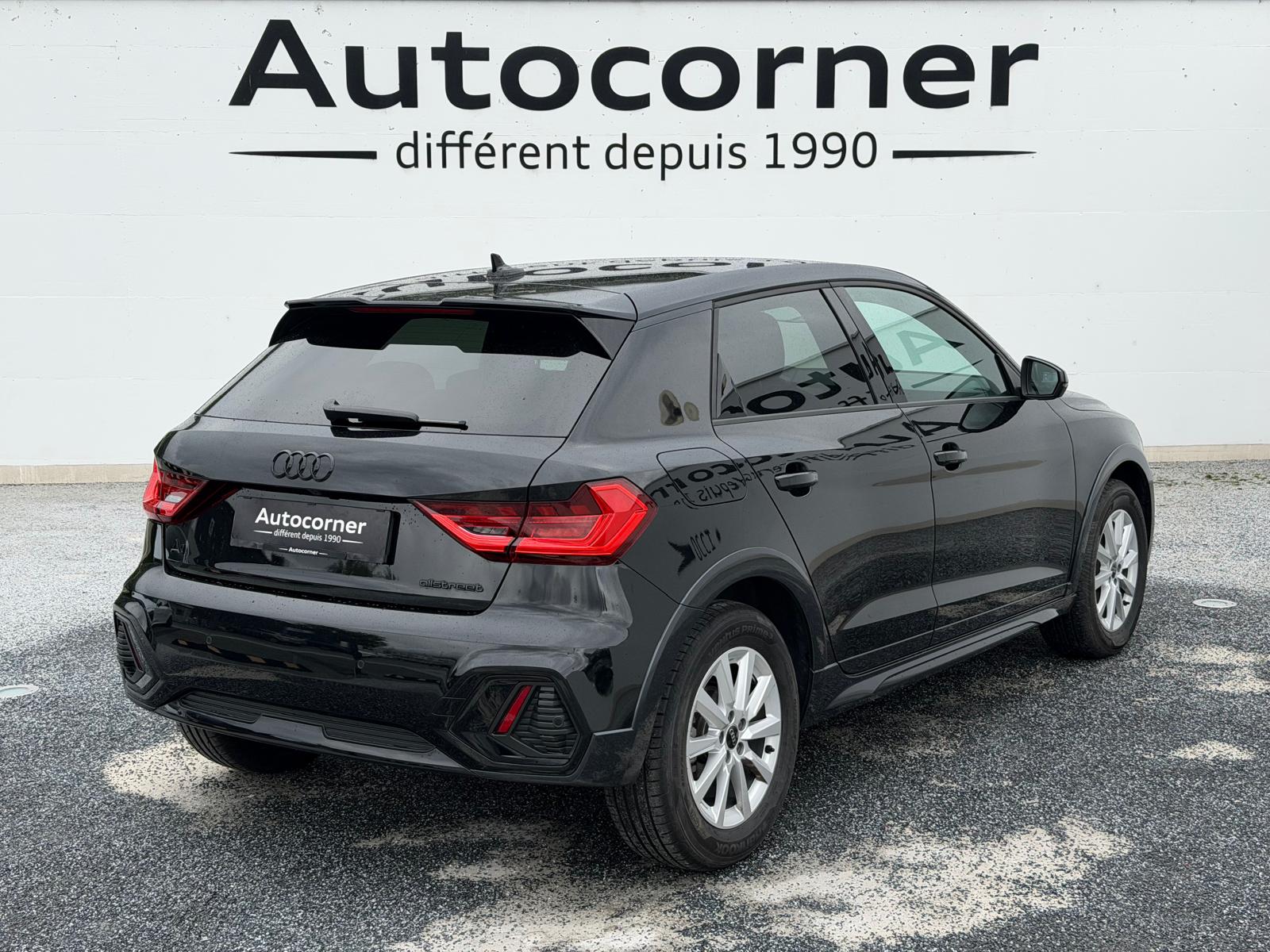 AUDI A1 allstreet 30 TFSI Attraction S-tronic-image-5