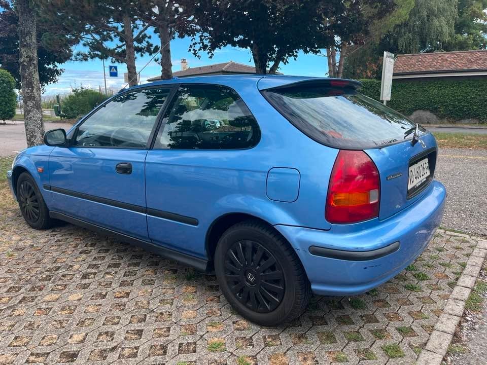 HONDA Civic 1.4i LS-image-7