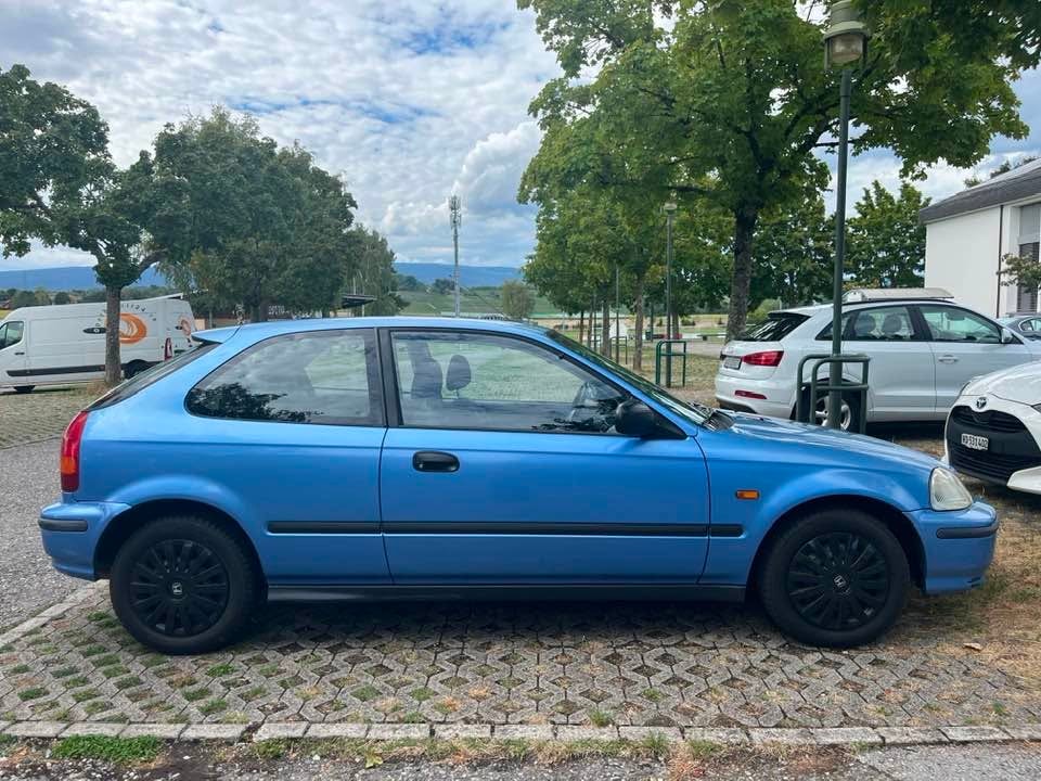 HONDA Civic 1.4i LS-image-1