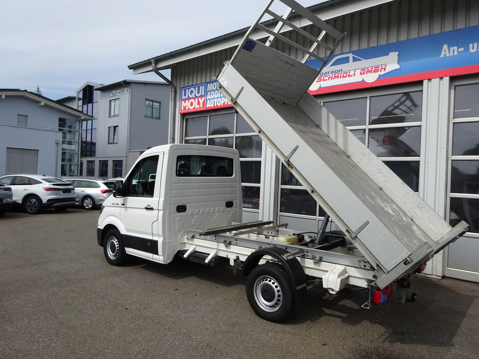 MAN TGE 3.180 4x4 Automat-image-7