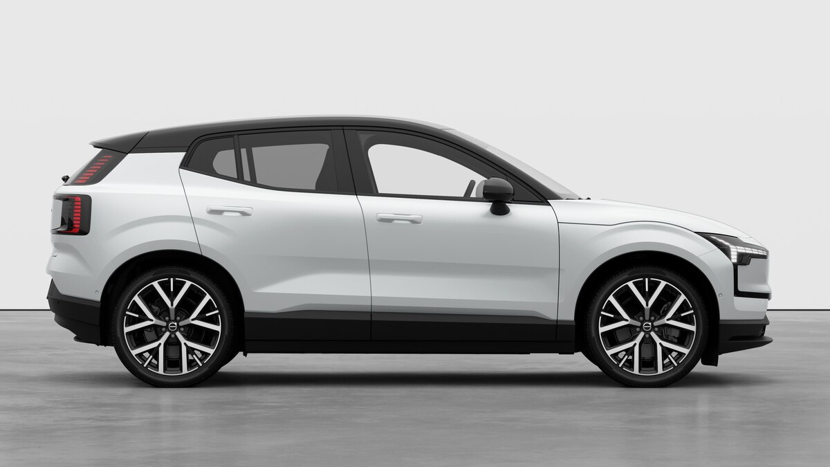 VOLVO EX30 P8 Ultra AWD-image-3
