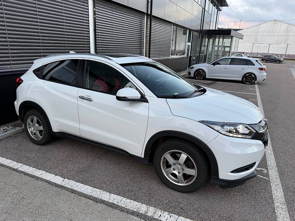 HONDA HR-V-image-0