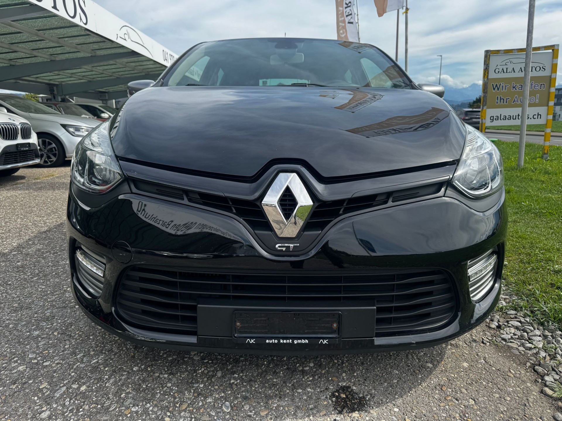 RENAULT CLIO-image-1